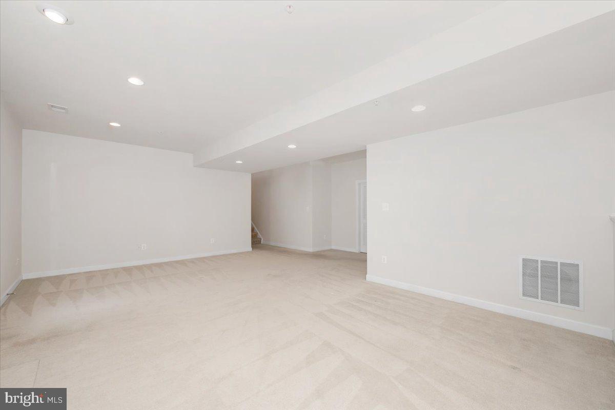 POTOMAC EDGE - Residential