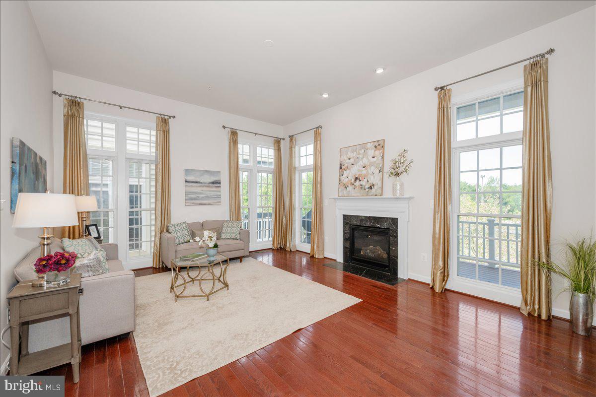 POTOMAC EDGE - Residential