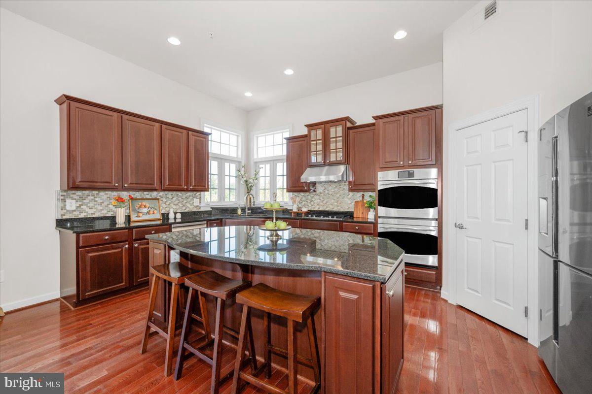 POTOMAC EDGE - Residential