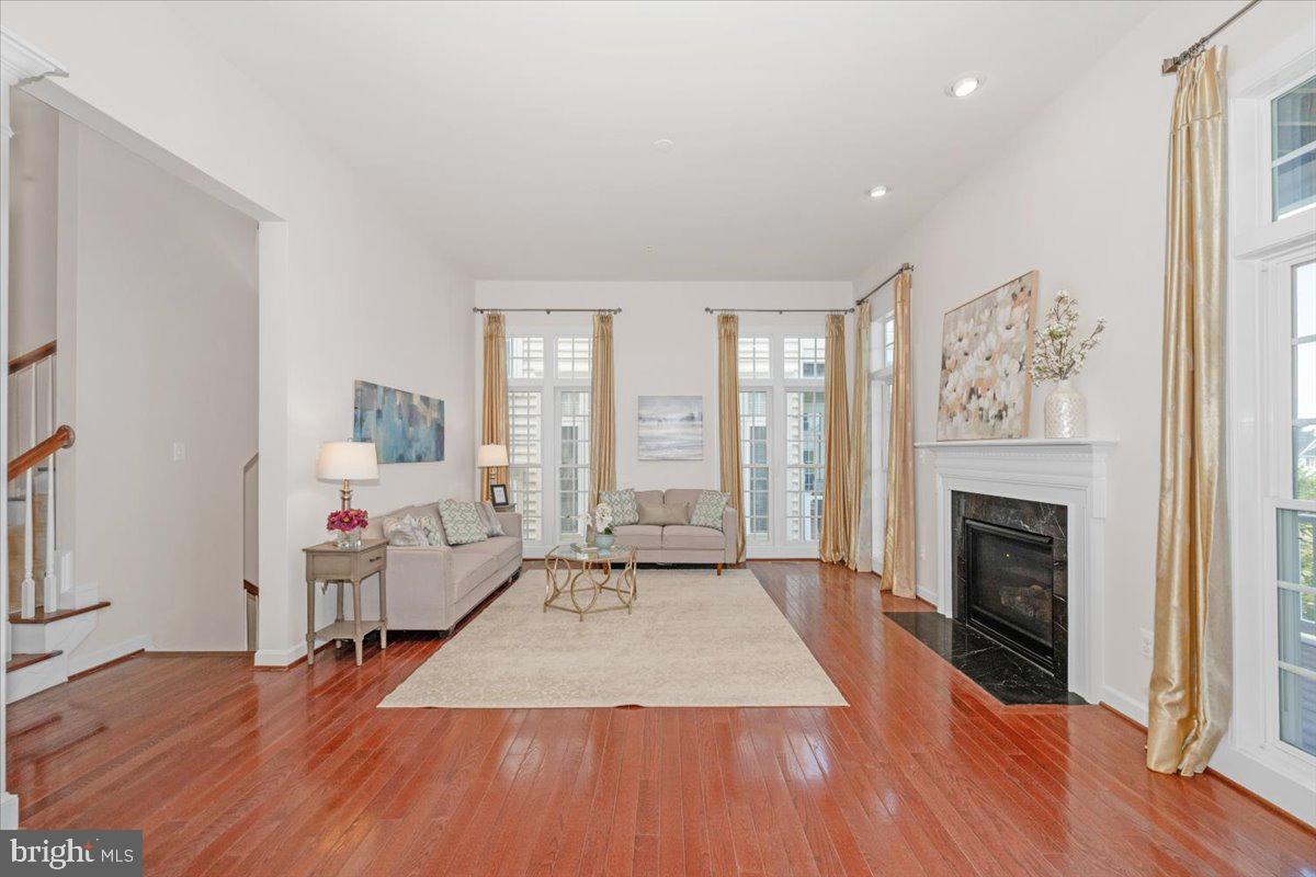 POTOMAC EDGE - Residential