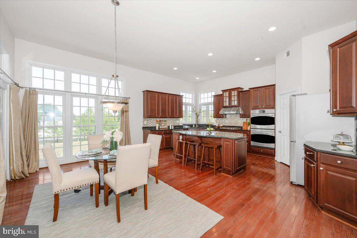 POTOMAC EDGE - Residential