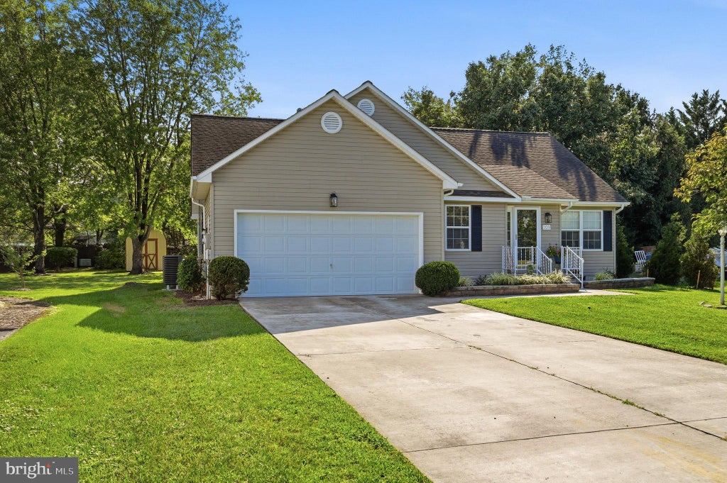 Photo of 109 Jefferson Court, STEPHENS CITY, VA 22655 (MLS # VAFV2043952)