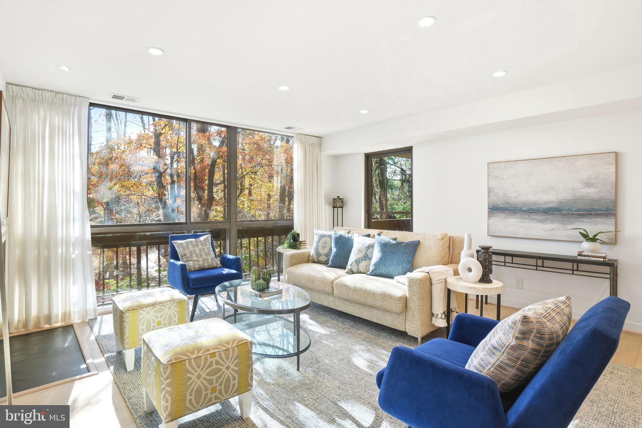 SUMNER VILLAGE - Residential