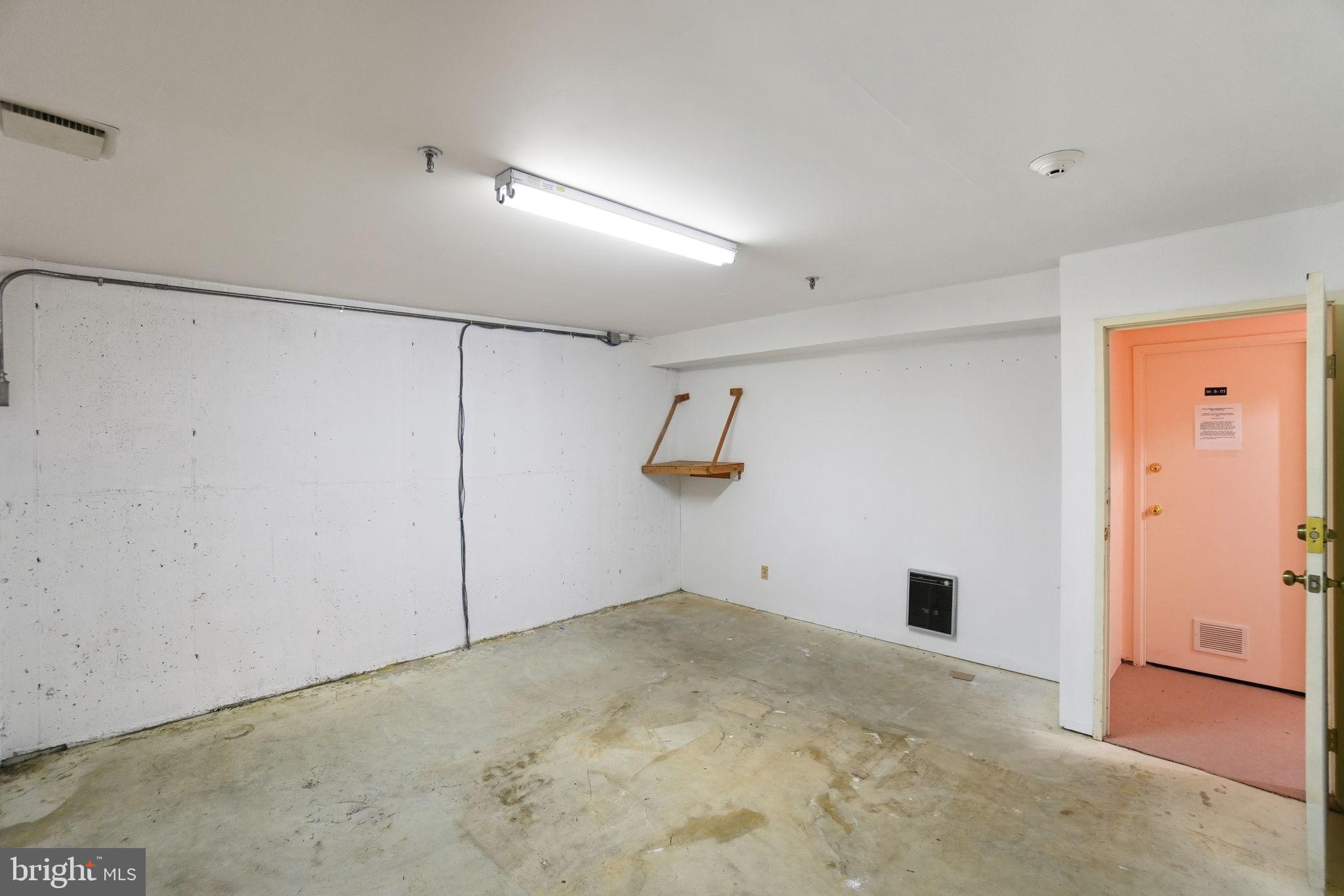 SUMNER VILLAGE - Residential