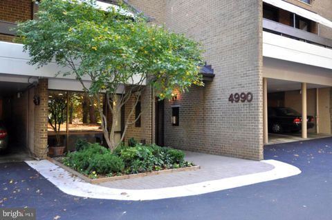 Photo of 4990 Sentinel Drive #405, BETHESDA, MD 20816 (MLS # MDMC2207656)