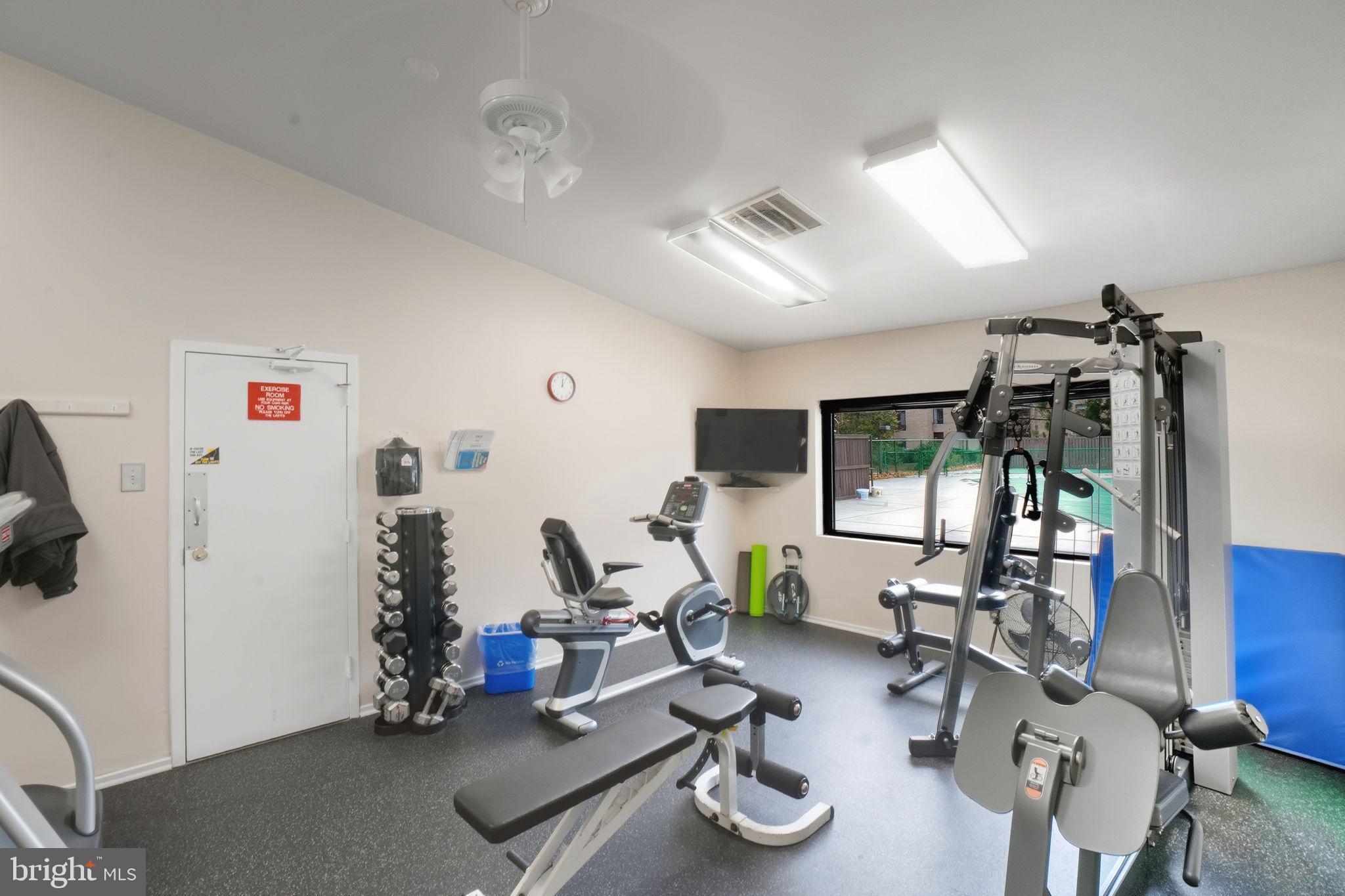 SUMNER VILLAGE - Residential