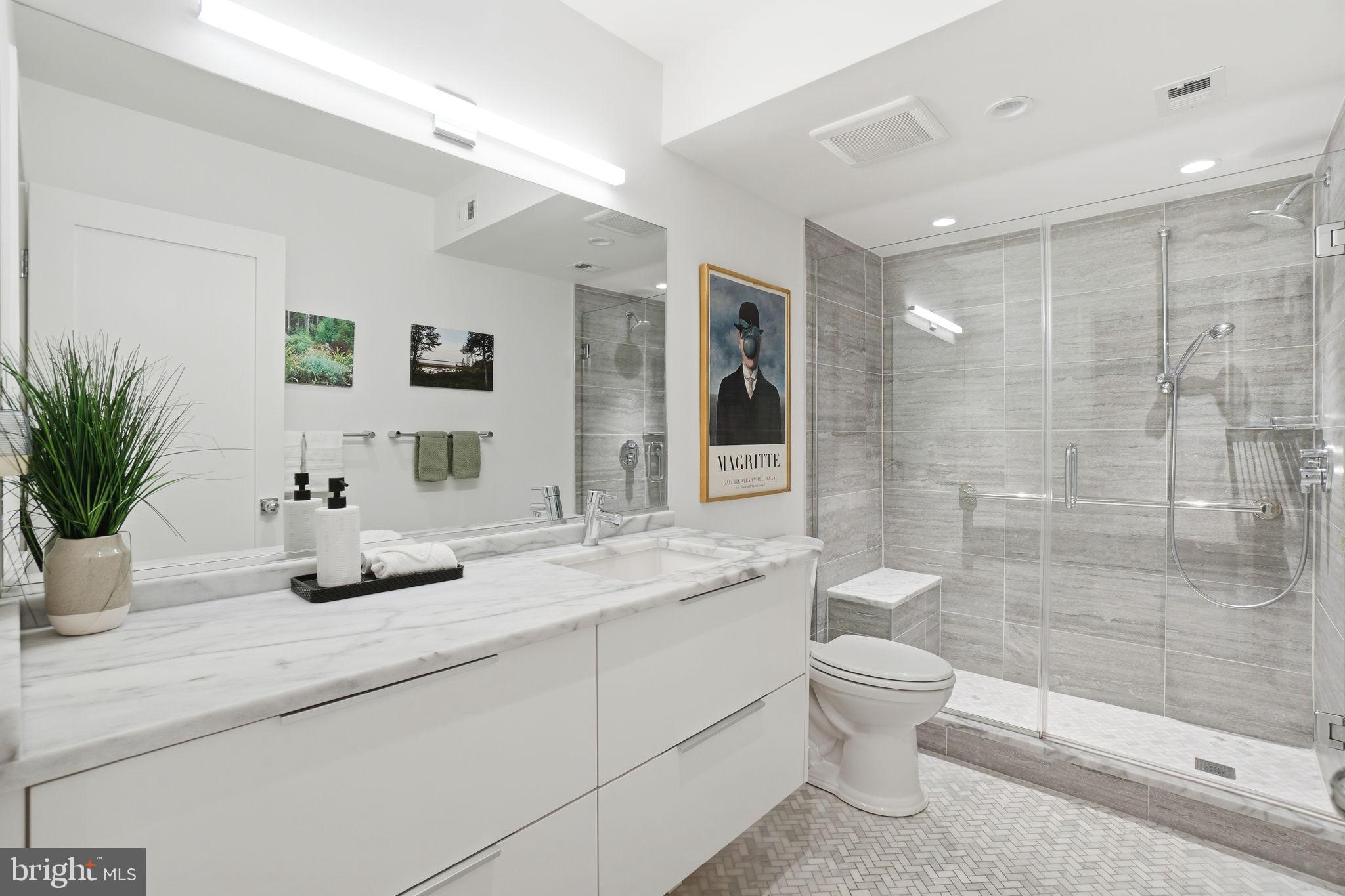 SUMNER VILLAGE - Residential