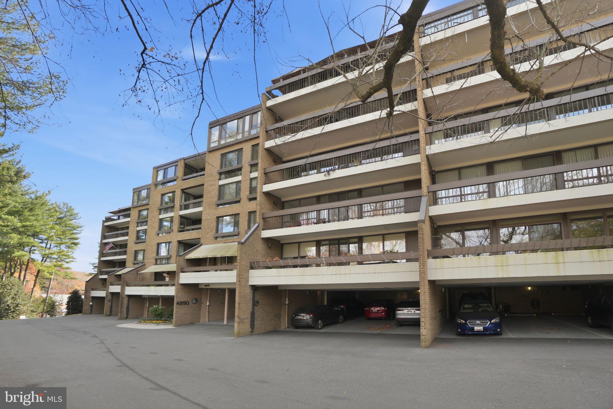 SUMNER VILLAGE - Residential