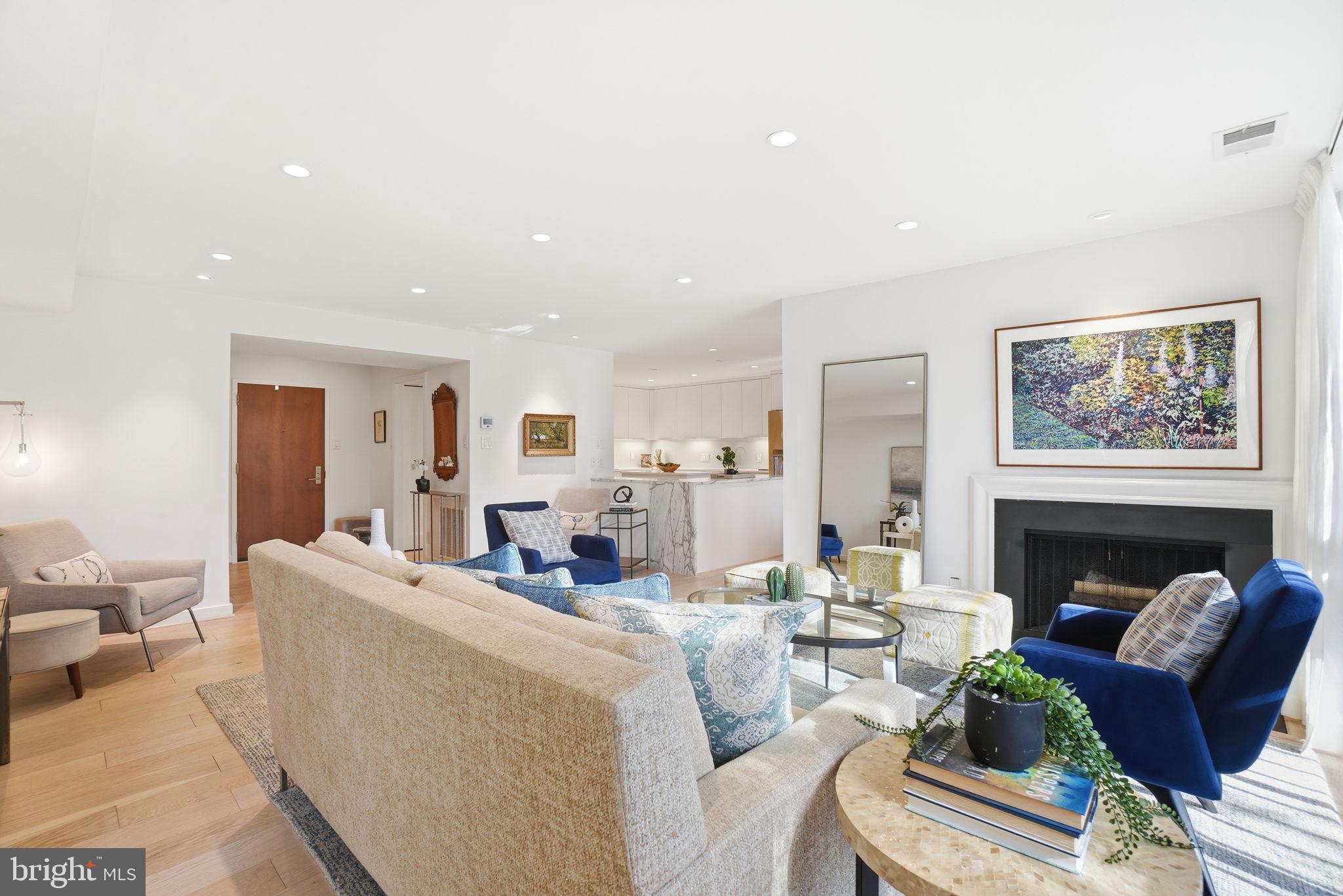 SUMNER VILLAGE - Residential