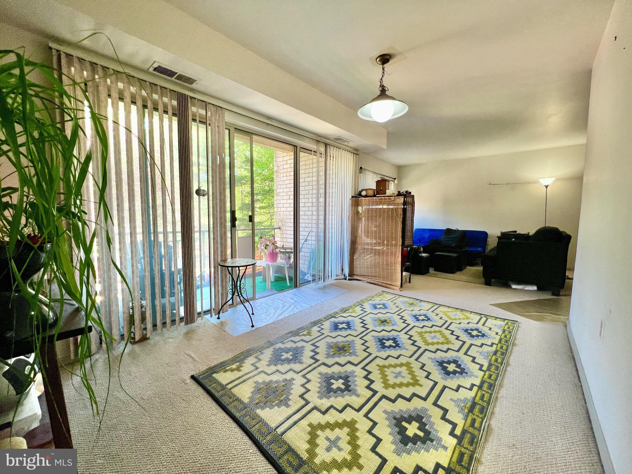 BETHESDA PARK - Residential