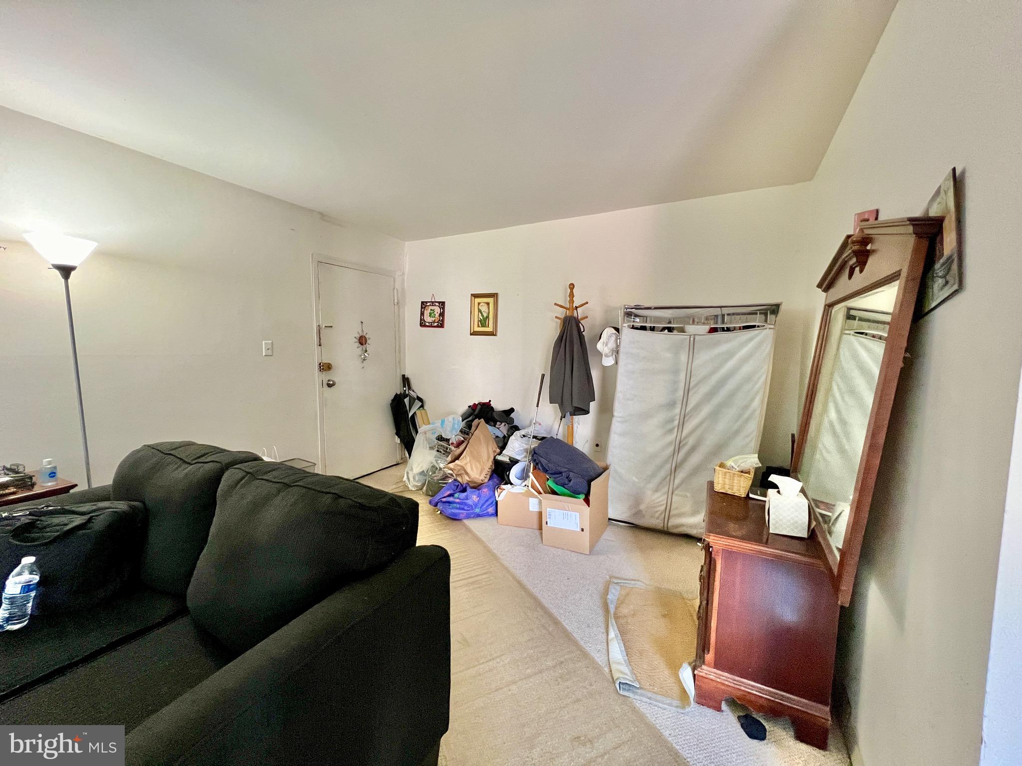 BETHESDA PARK - Residential