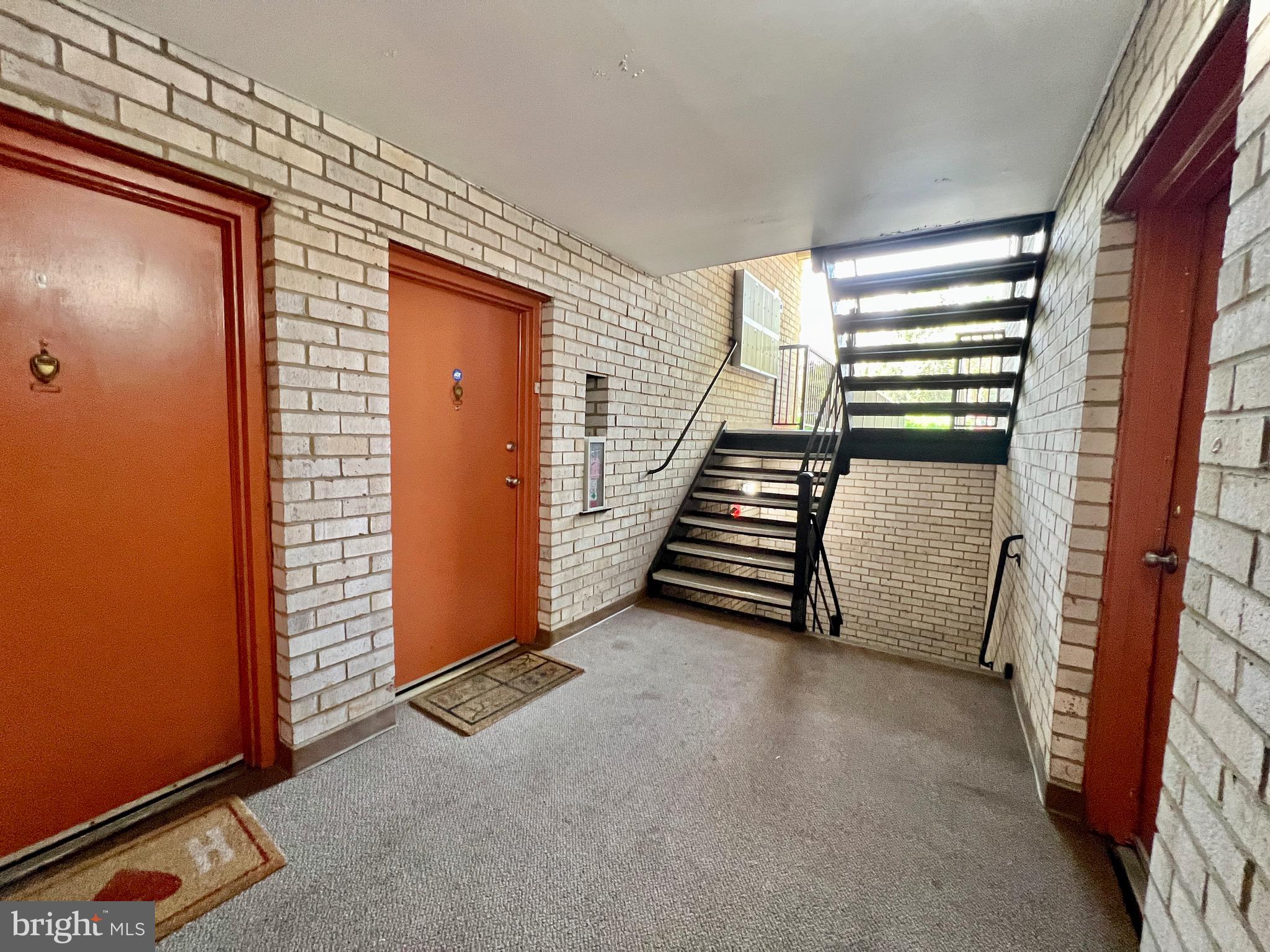 BETHESDA PARK - Residential