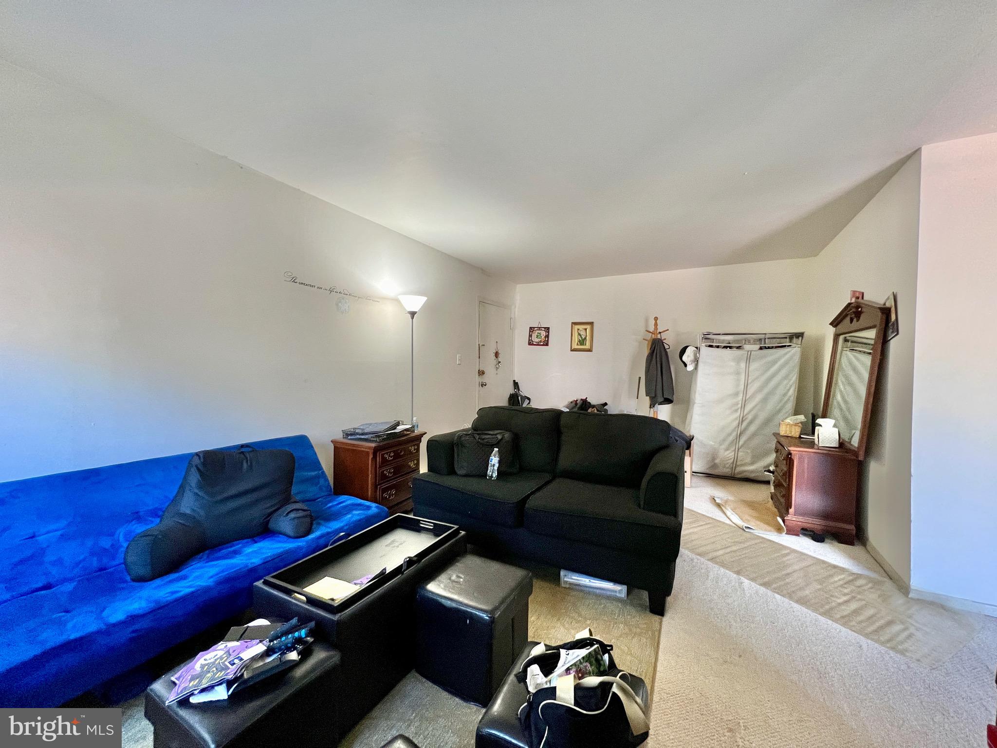 BETHESDA PARK - Residential