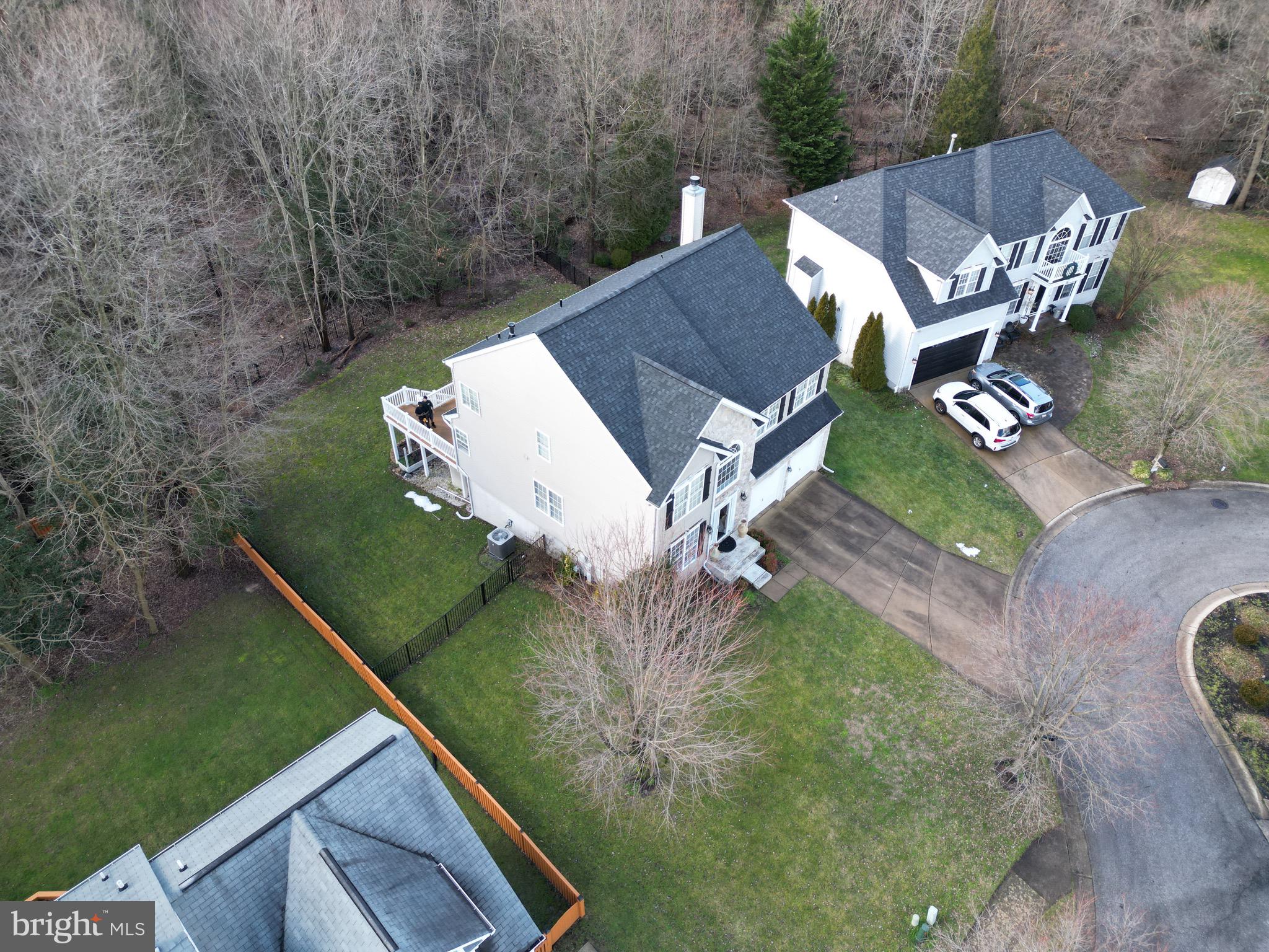 JACOBS WOODS - Residential