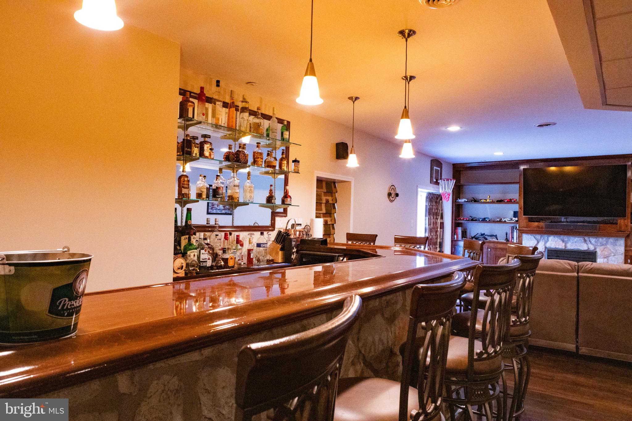 JACOBS WOODS - Residential