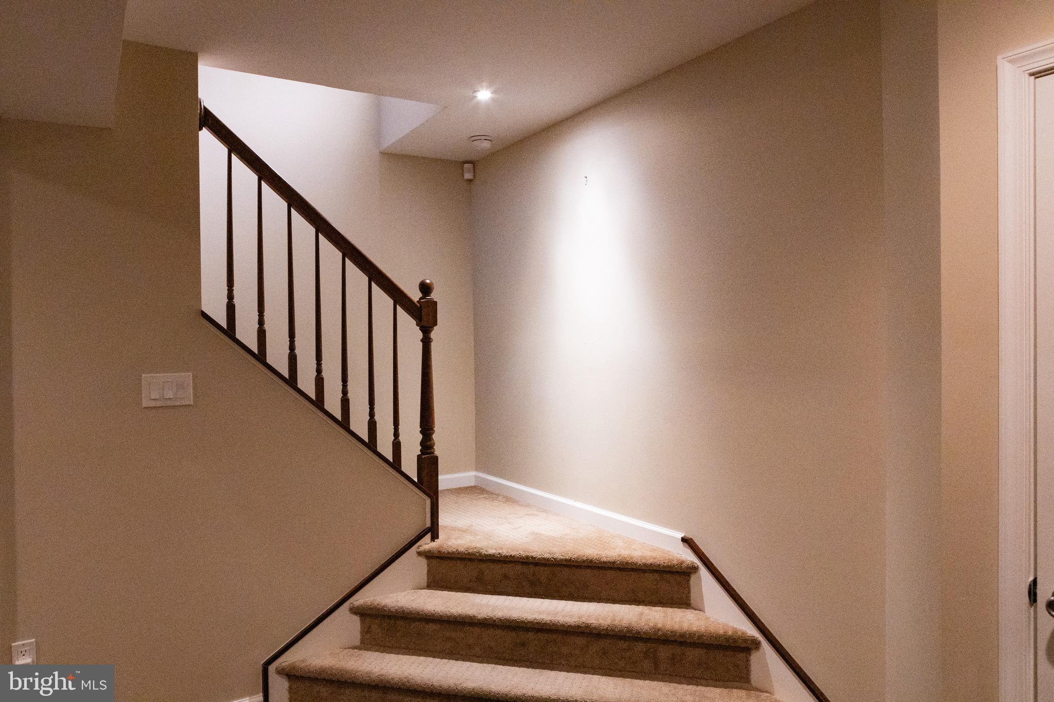 JACOBS WOODS - Residential