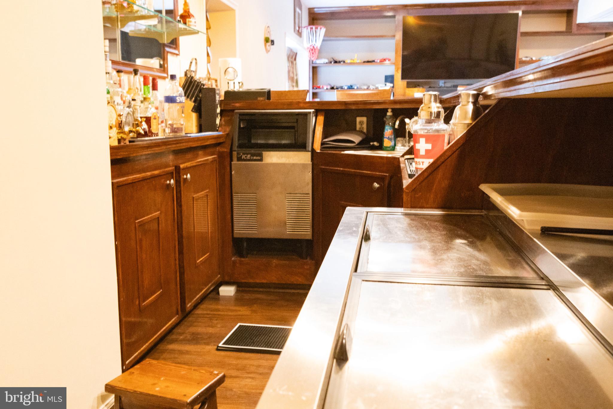 JACOBS WOODS - Residential