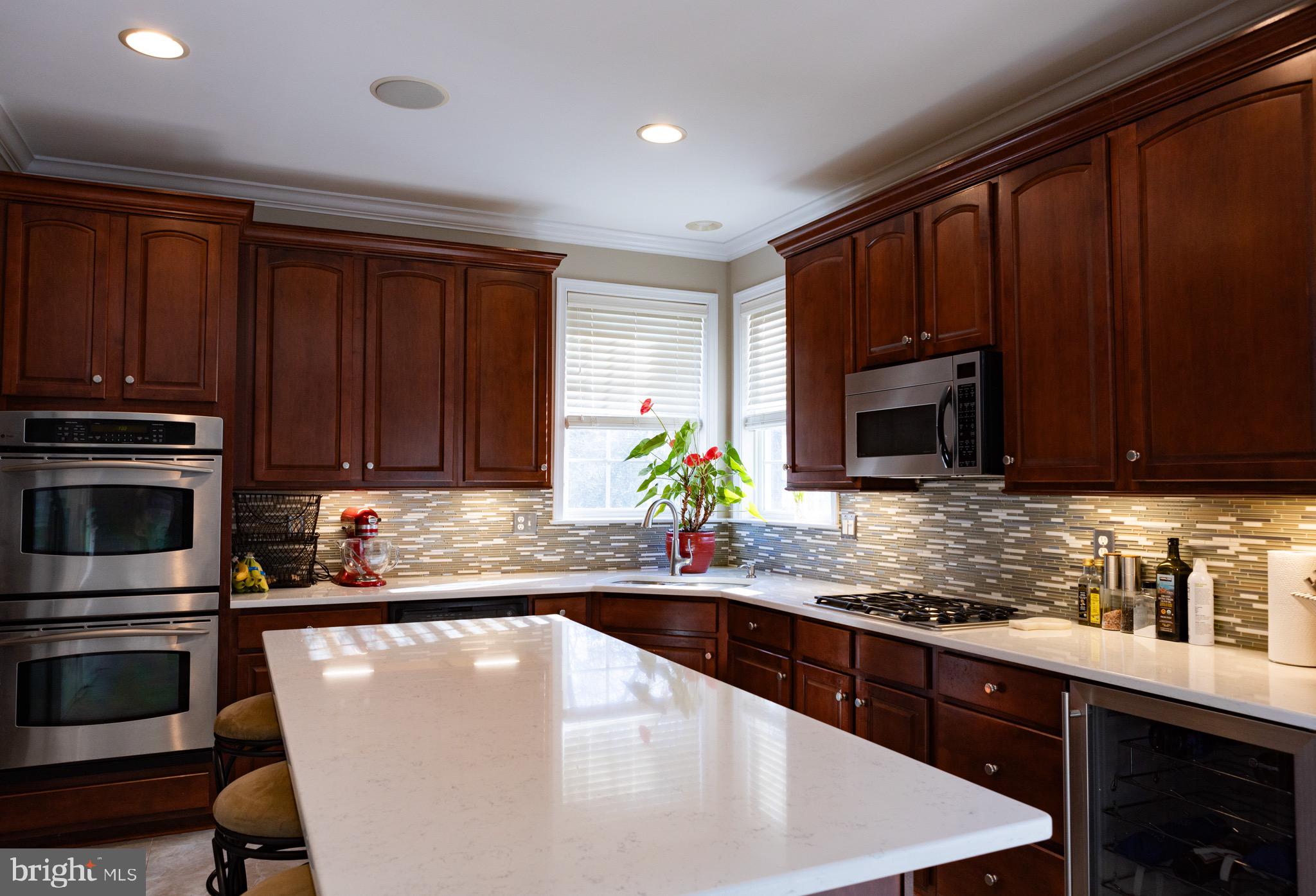 JACOBS WOODS - Residential