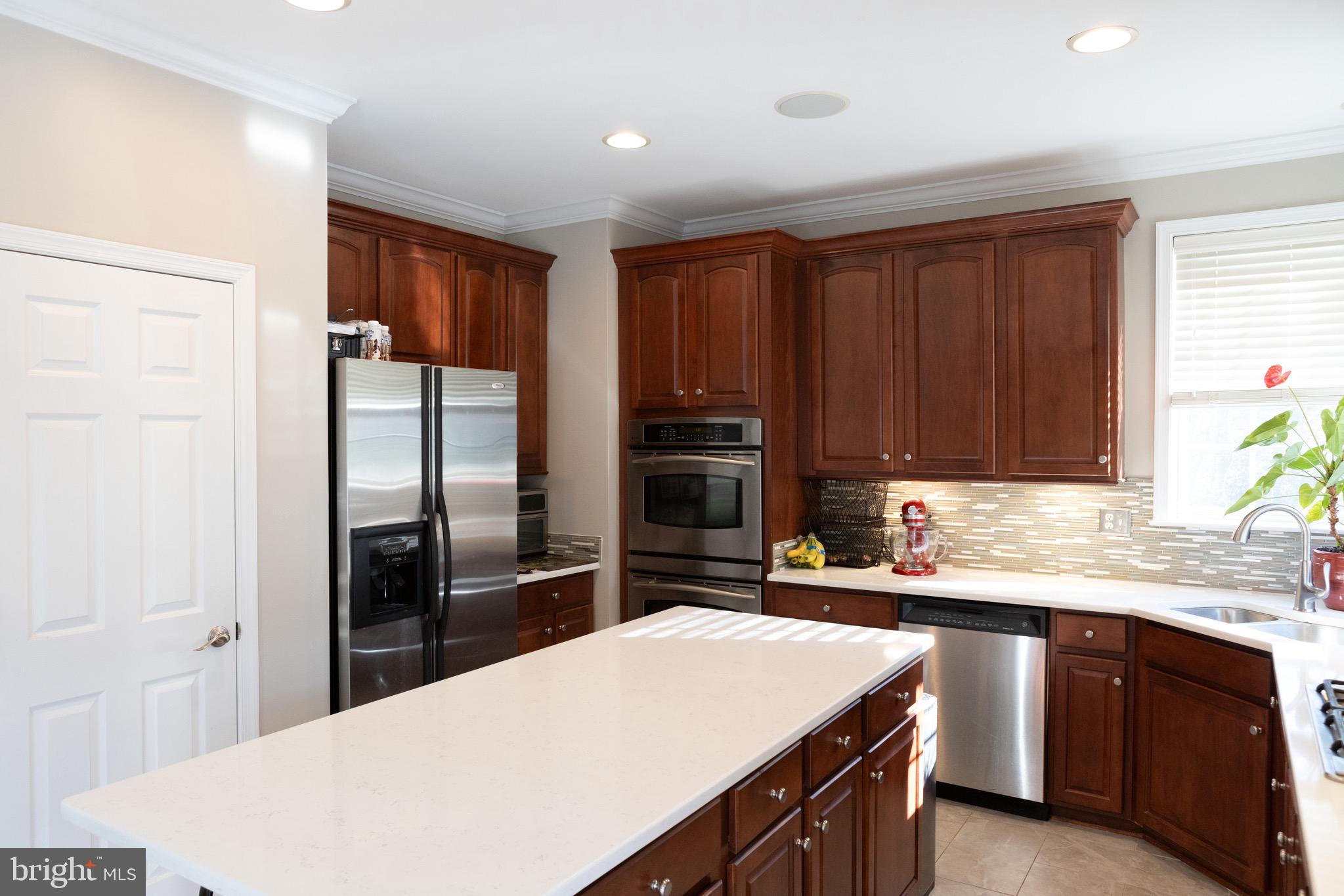 JACOBS WOODS - Residential