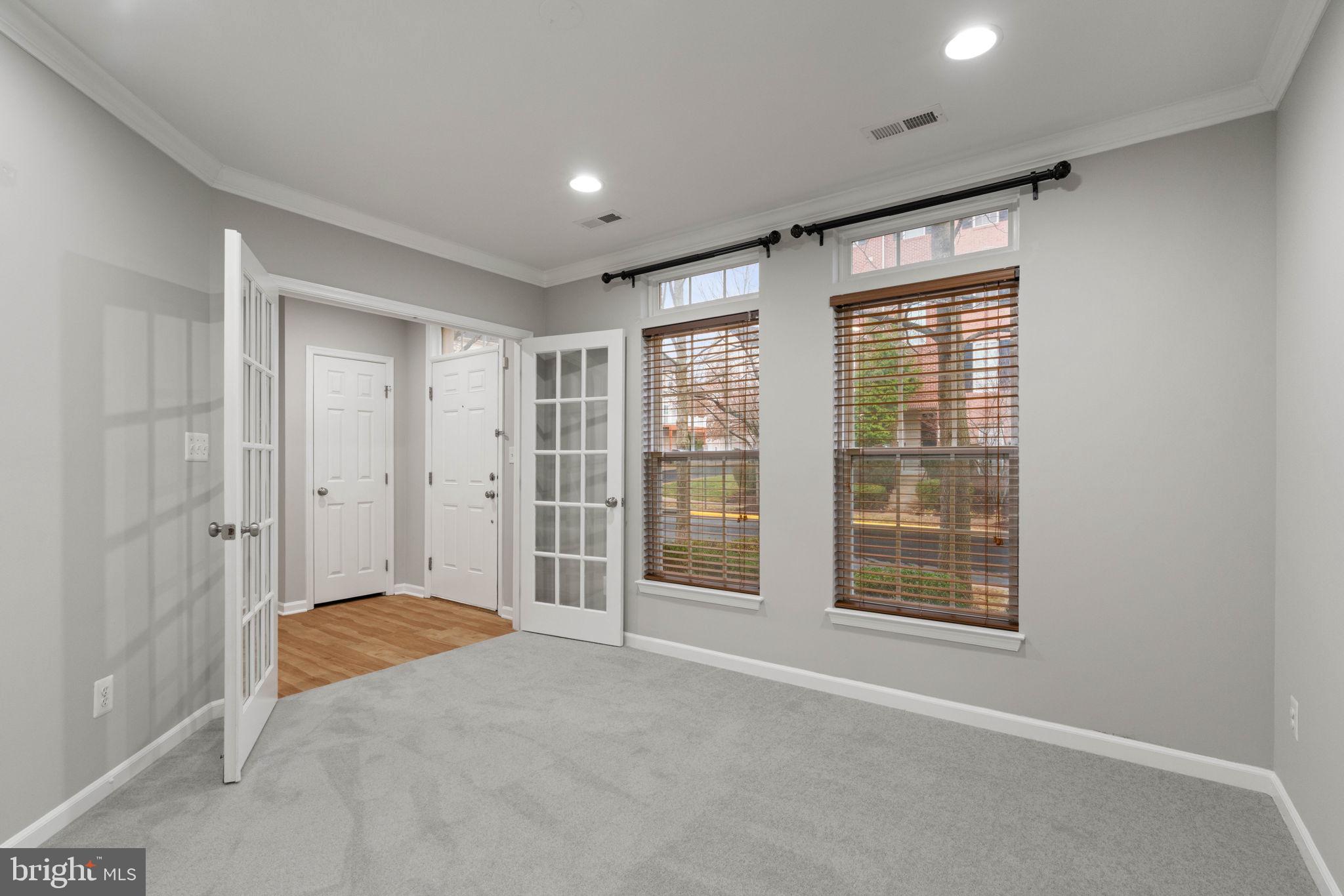 2116 ABBOTTSBURY WAY