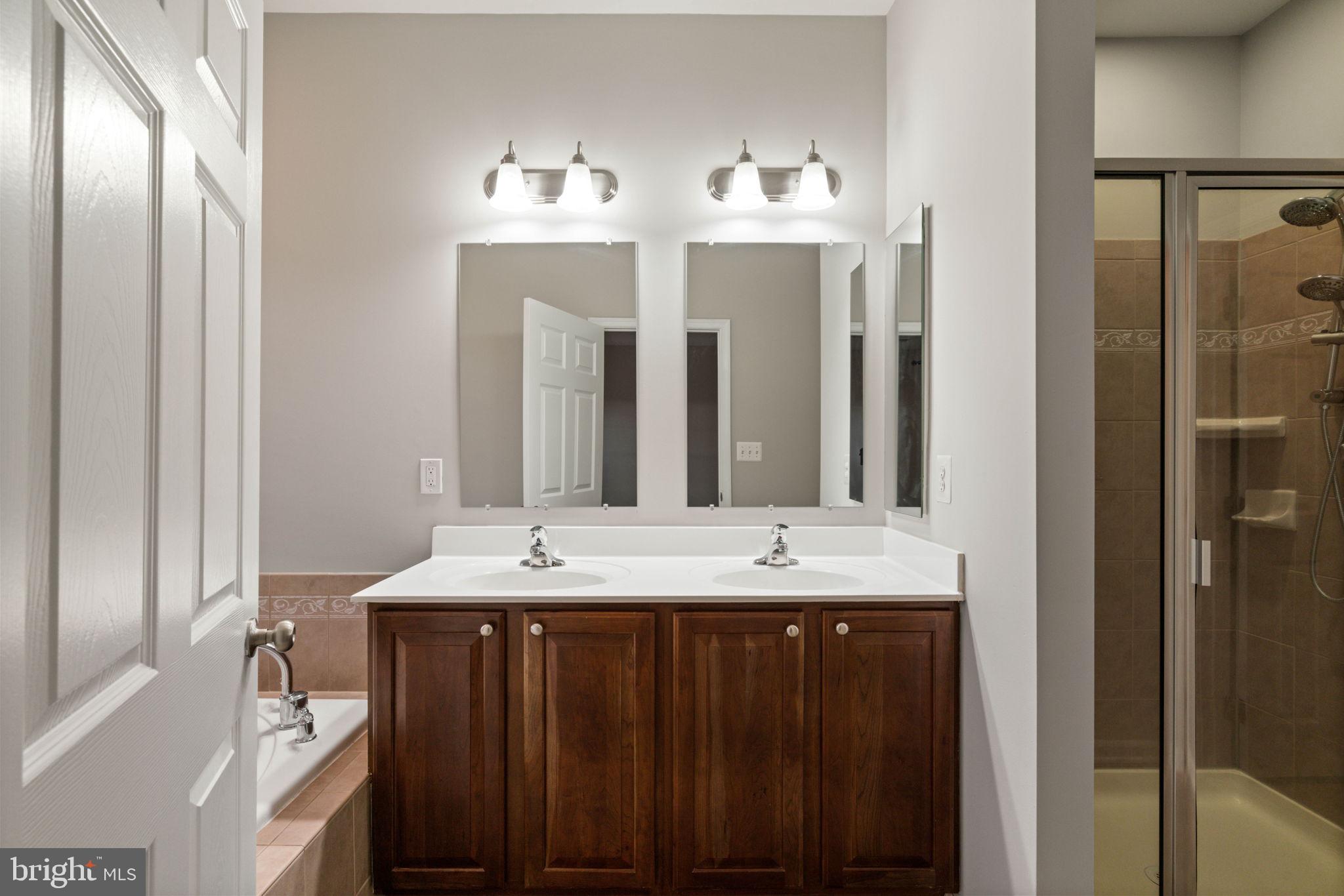 POTOMAC CLUB - Residential