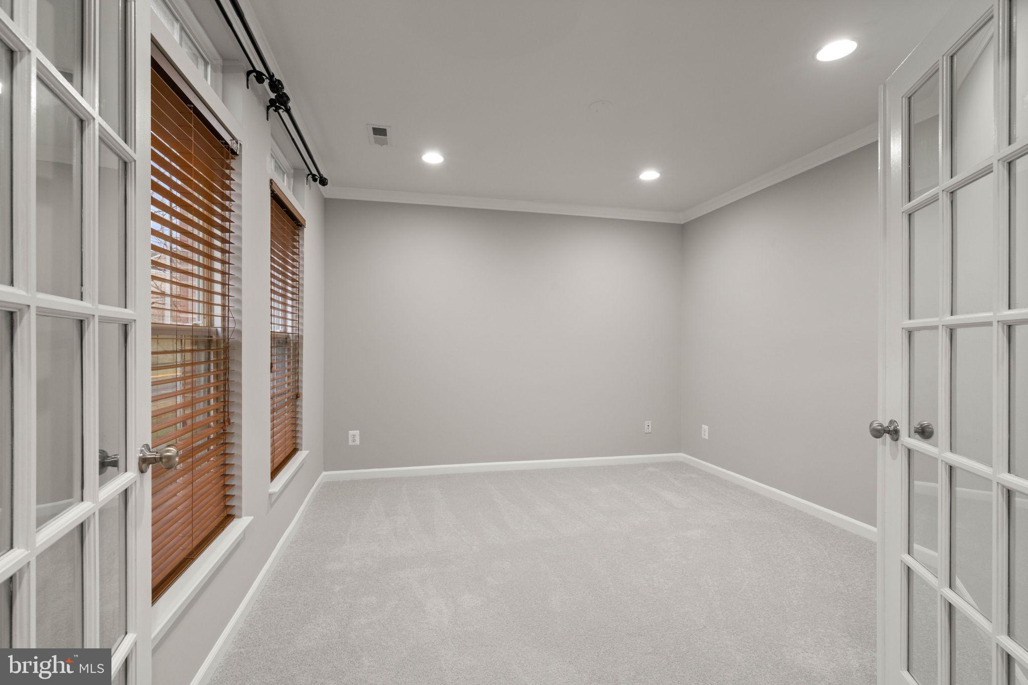 2116 ABBOTTSBURY WAY