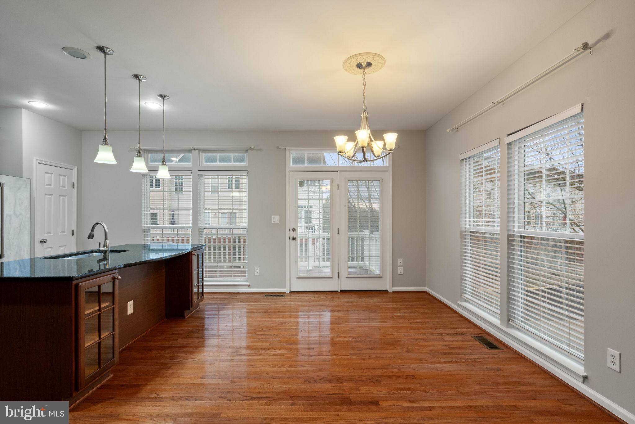 POTOMAC CLUB - Residential