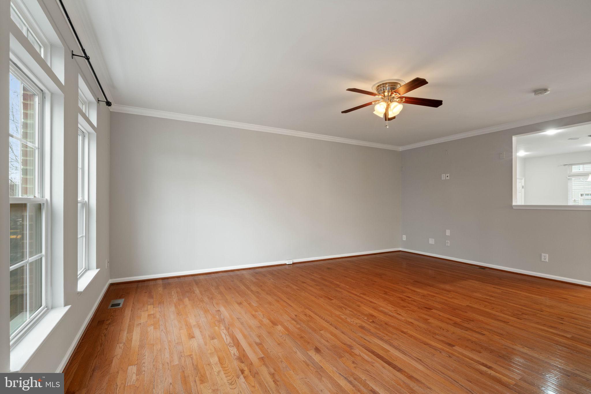 POTOMAC CLUB - Residential