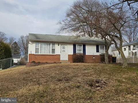 312 Laurel Avenue, Horsham, PA MLS: PAMC2164616