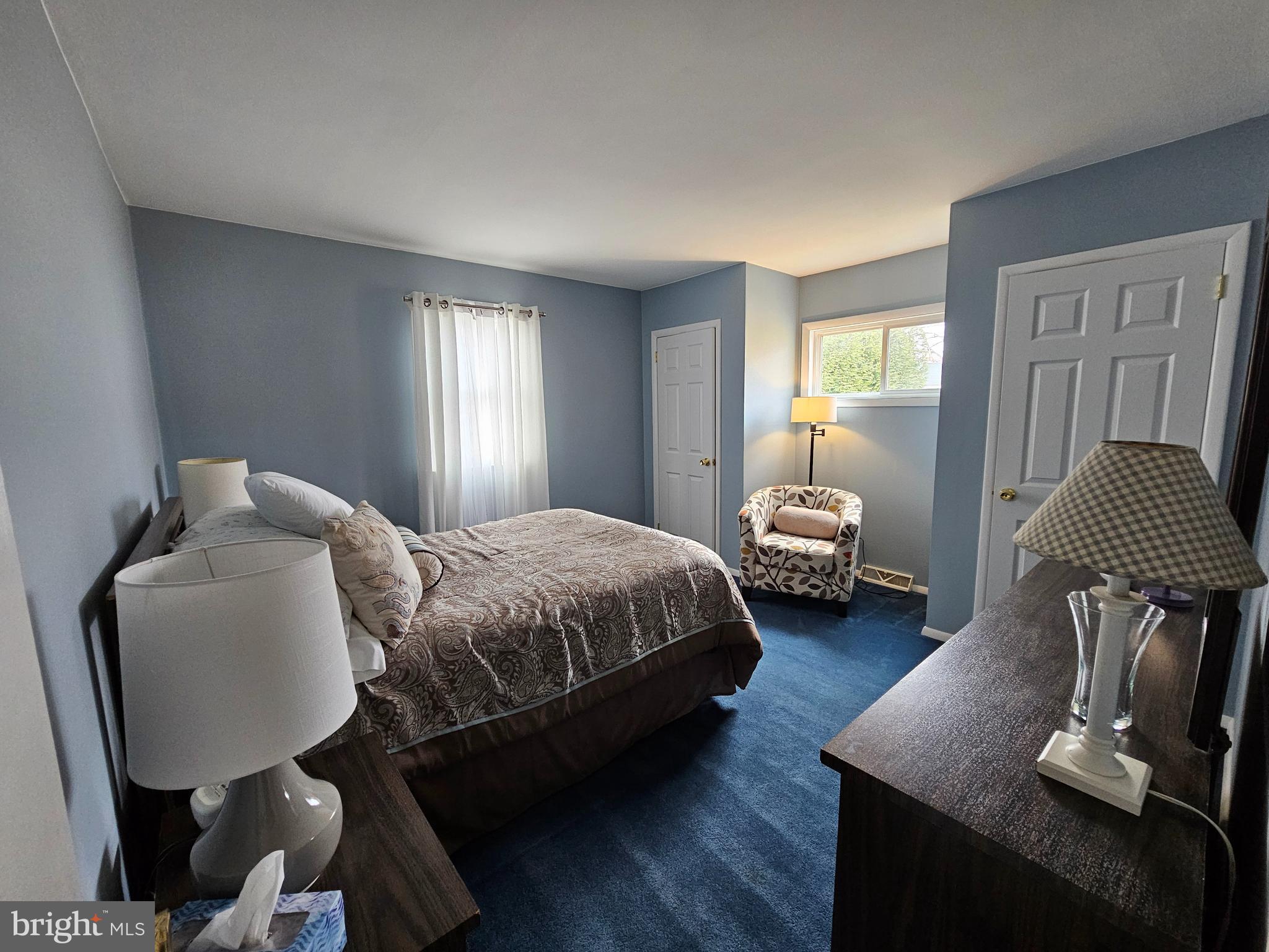 LAUREL WOODS - Residential