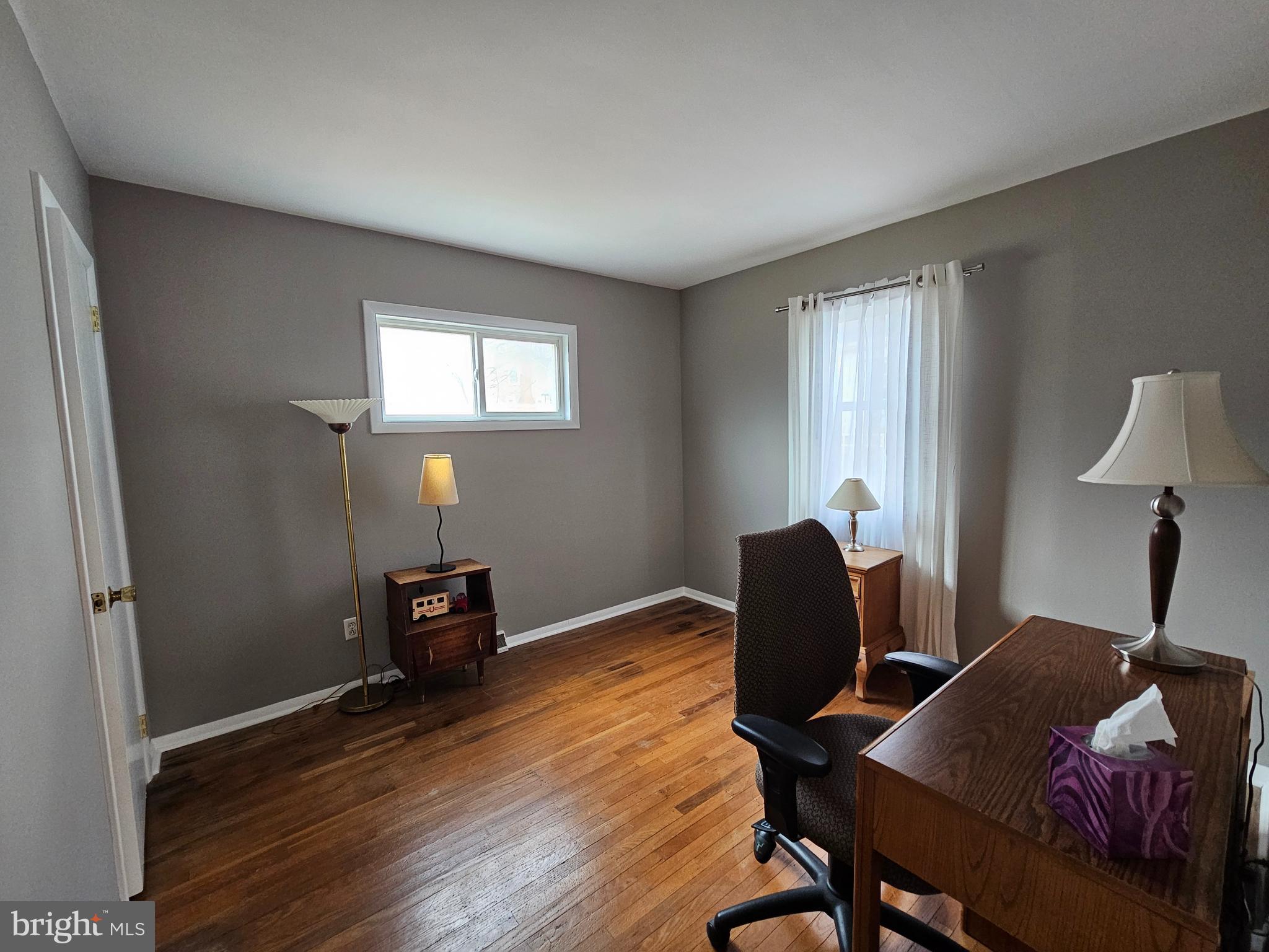 LAUREL WOODS - Residential