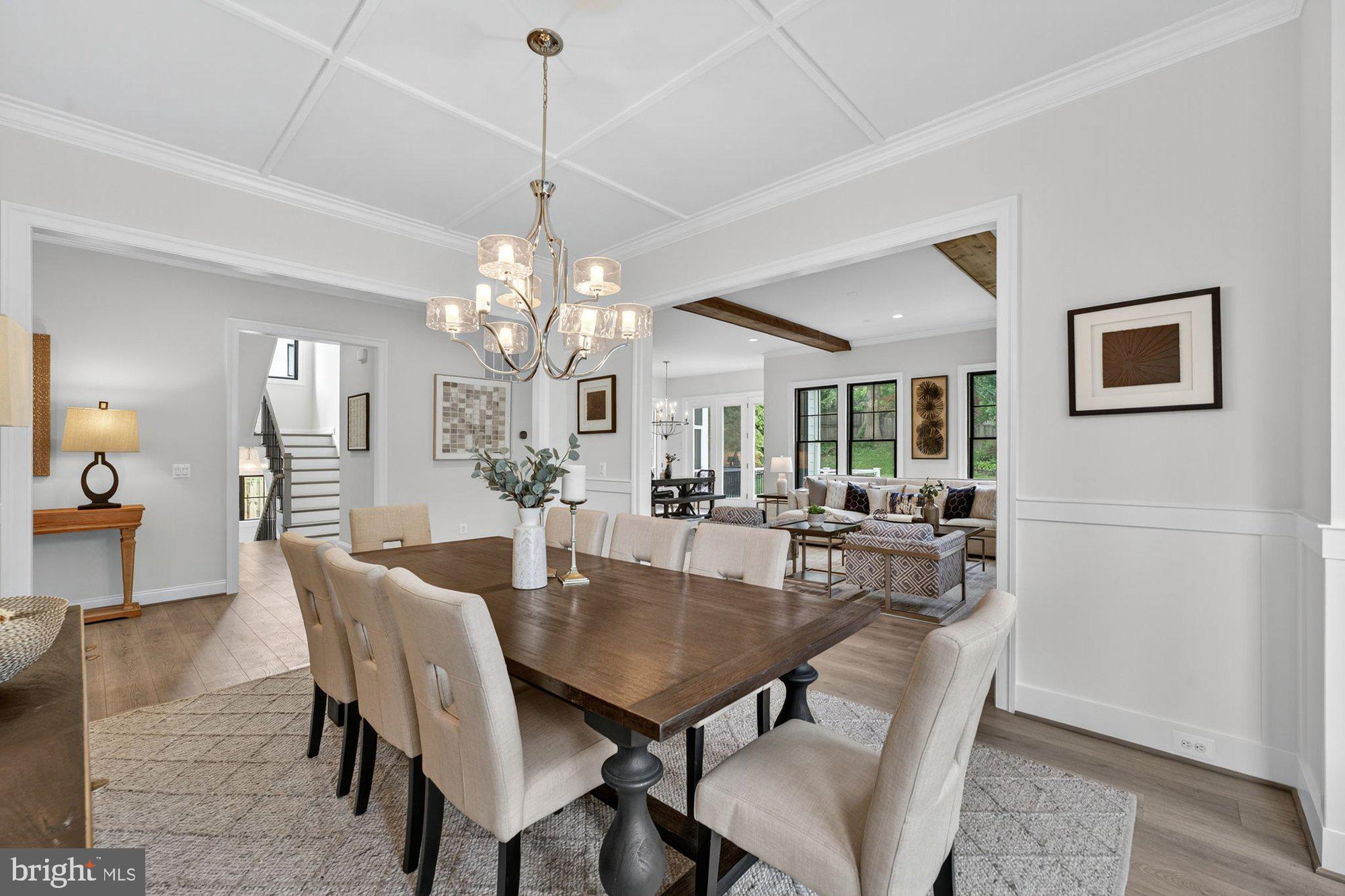 VIENNA WOODS - Residential