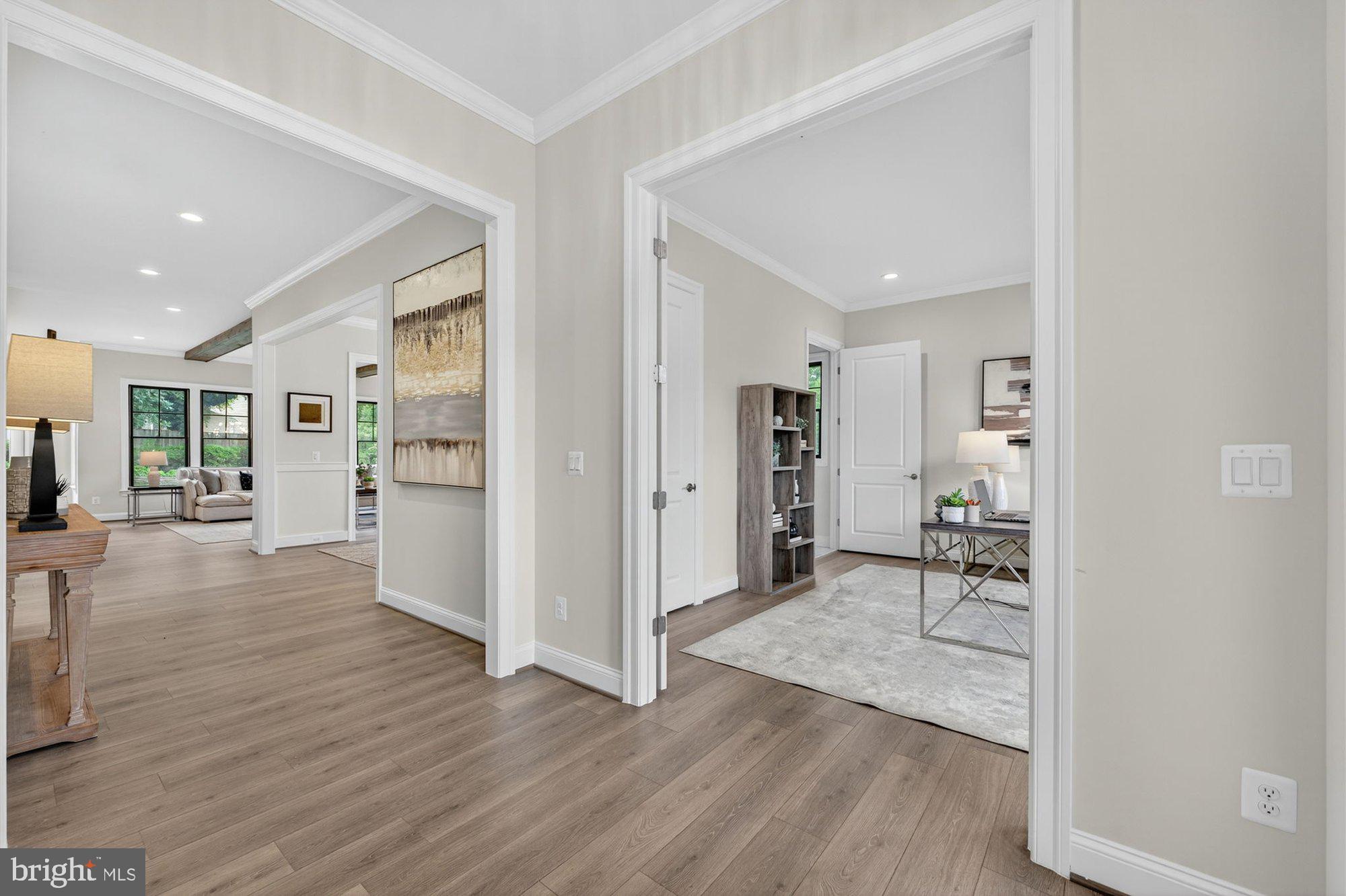 VIENNA WOODS - Residential