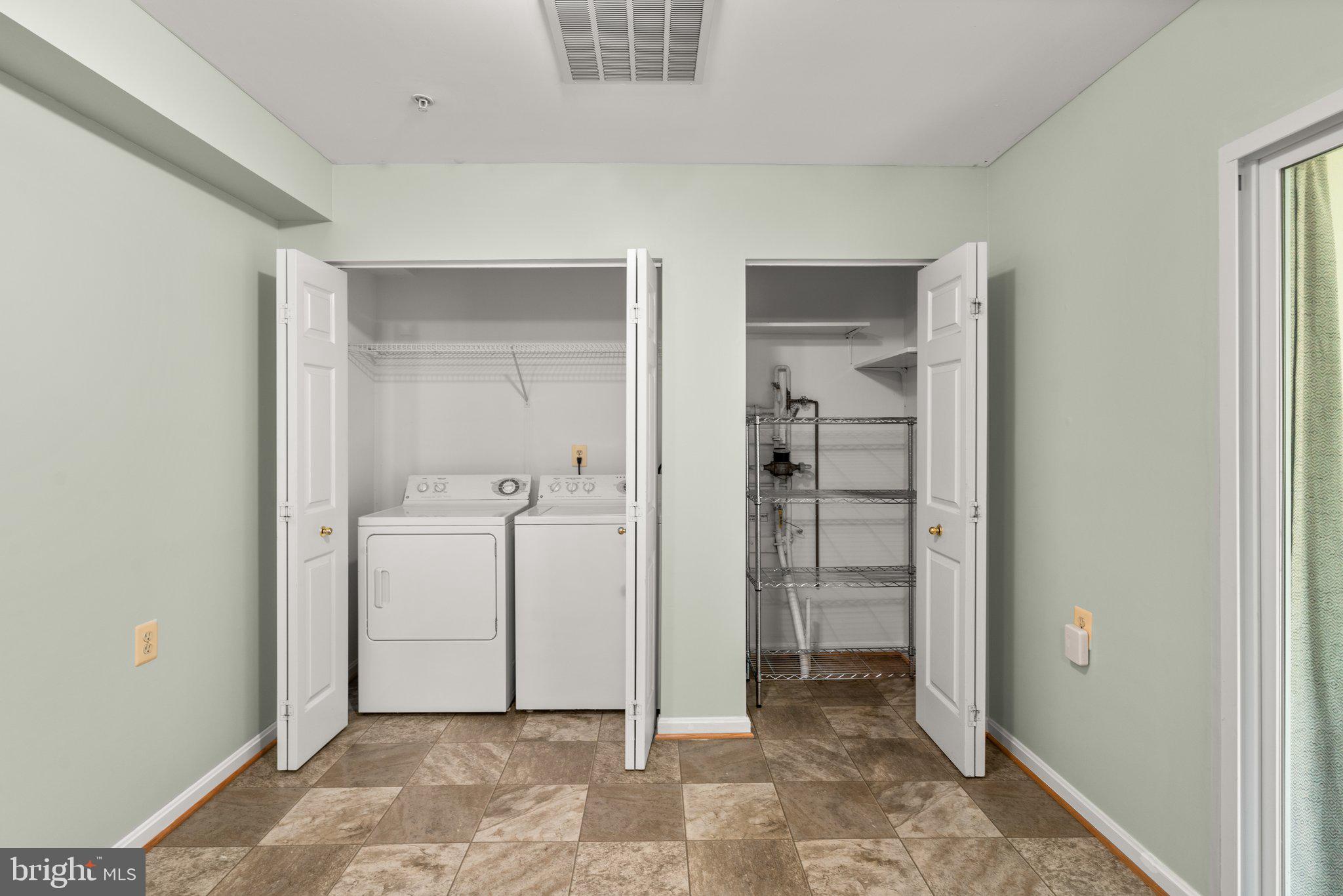 WILLOW OAKS PLAT 1> - Residential