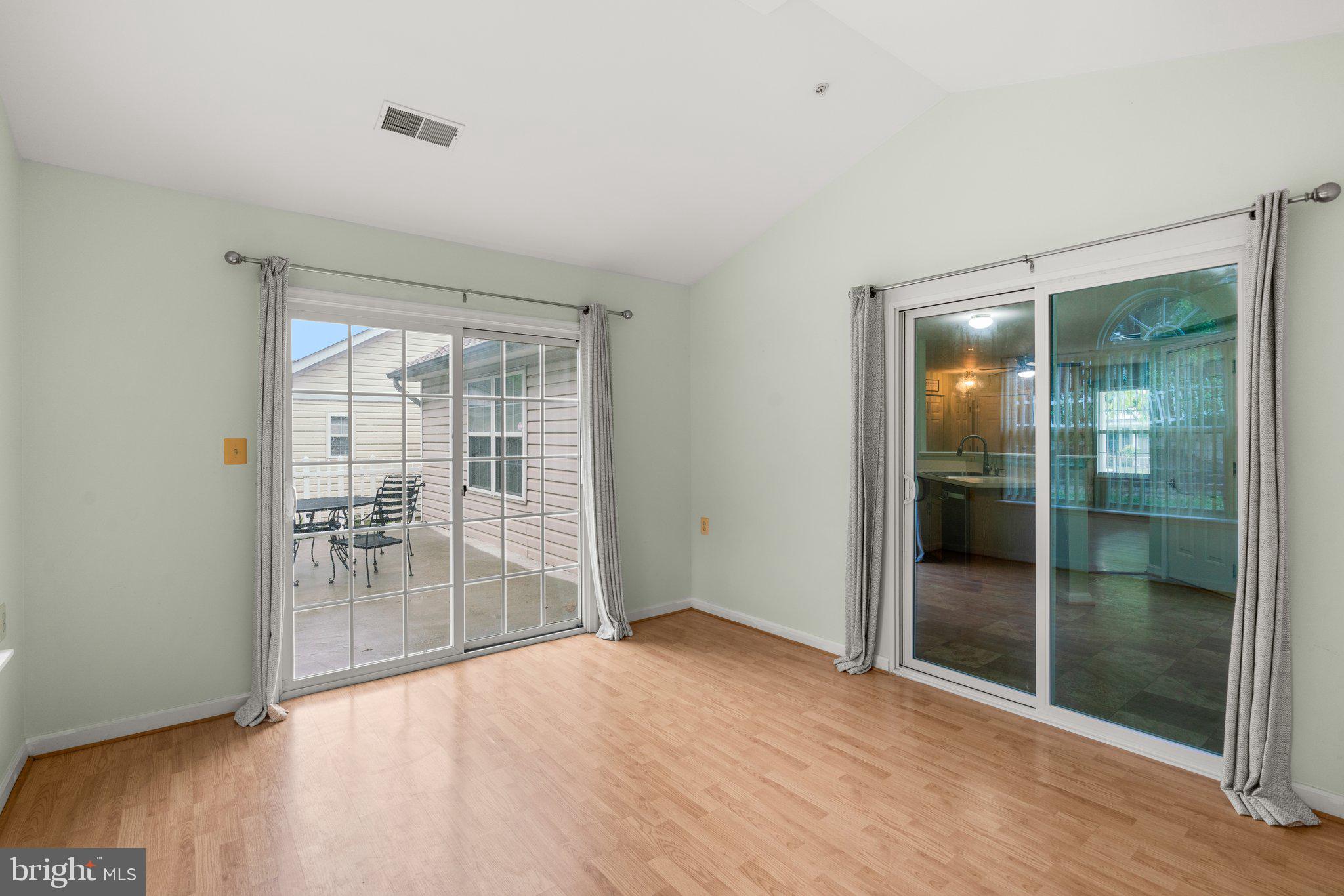 WILLOW OAKS PLAT 1> - Residential