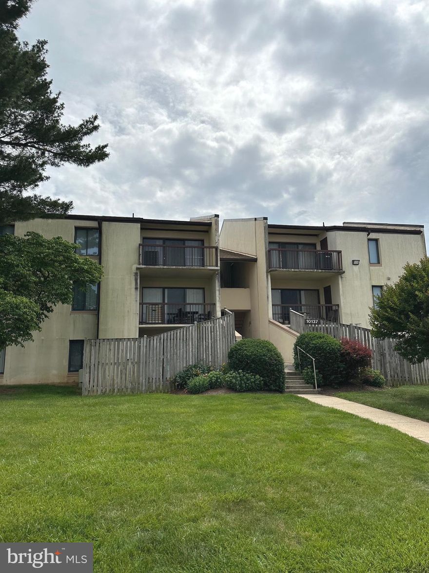 Location! Location! Location! Right off of 495 this beautifully renovated 2-bedroom 2 bath condo is based right by Prince William Community College and Largo-Northhampton Park. This unit allow for ample light throughout with a walk out balcony. Washer/Dryer in unit. Assigned parking spot is also included. Local to transportation, shopping & dining!