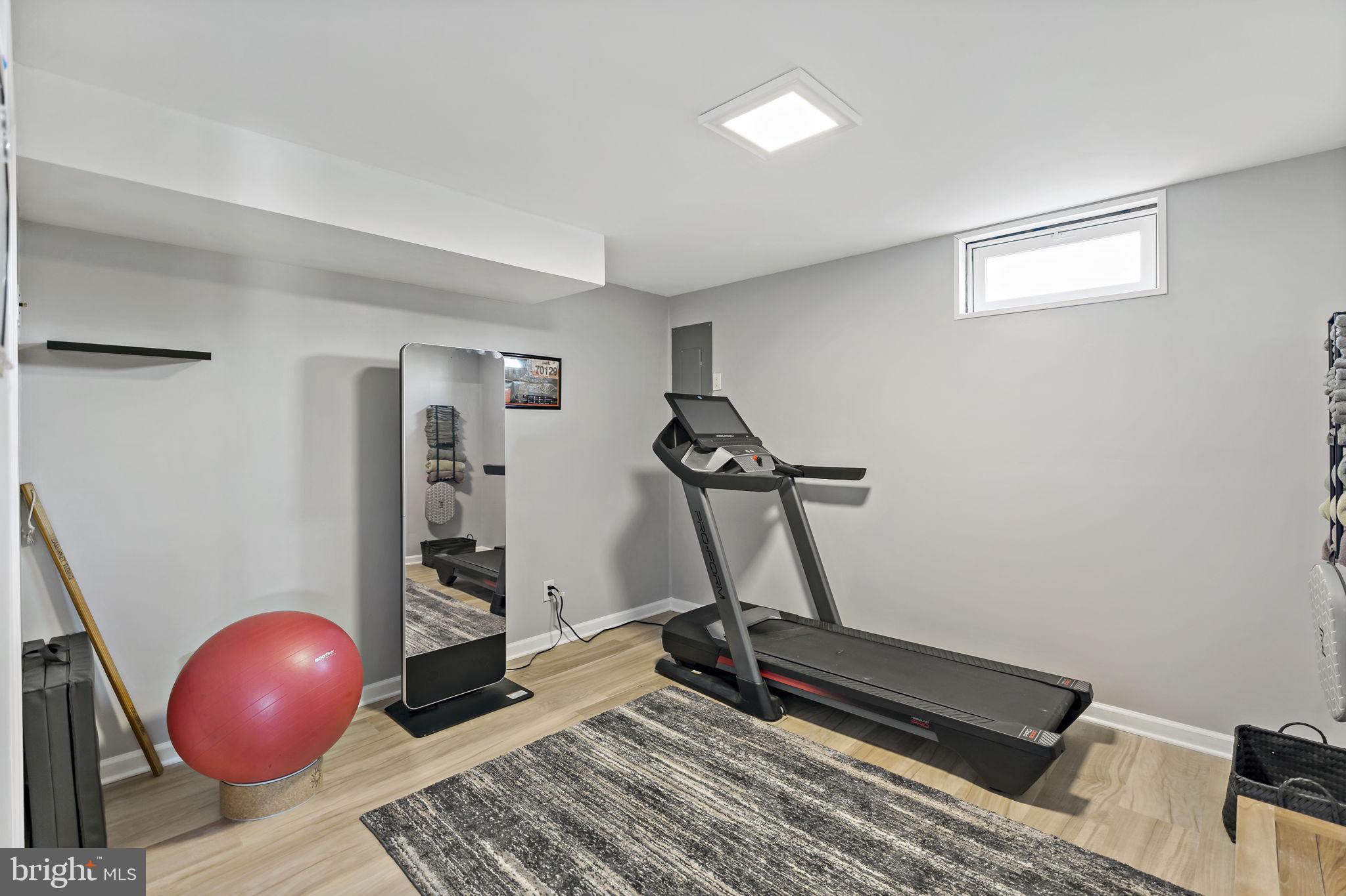 CARRIAGE PARK II - Residential