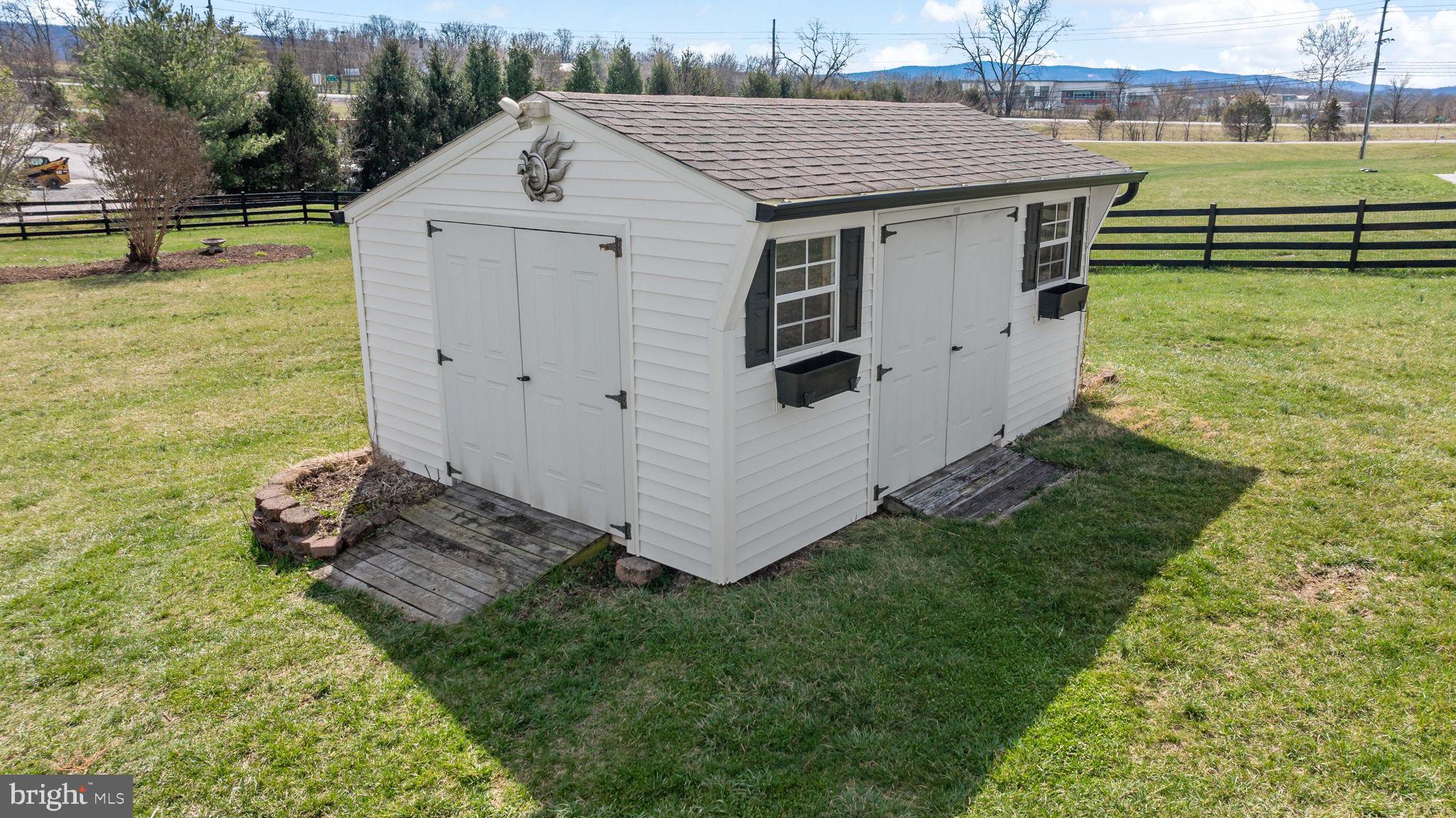 CARRIAGE PARK II - Residential