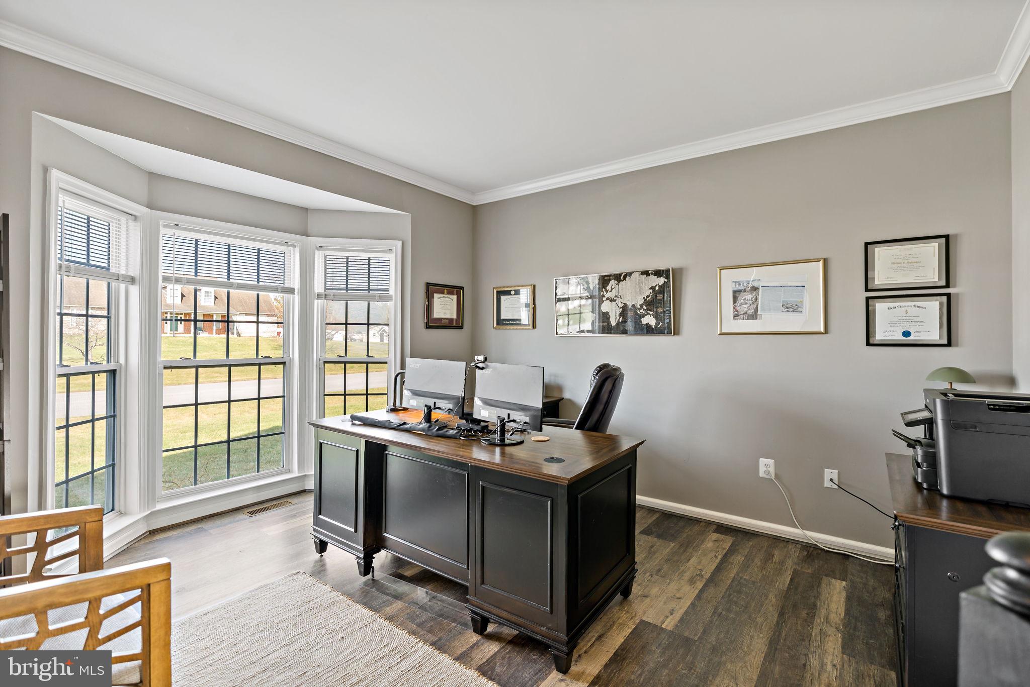 CARRIAGE PARK II - Residential