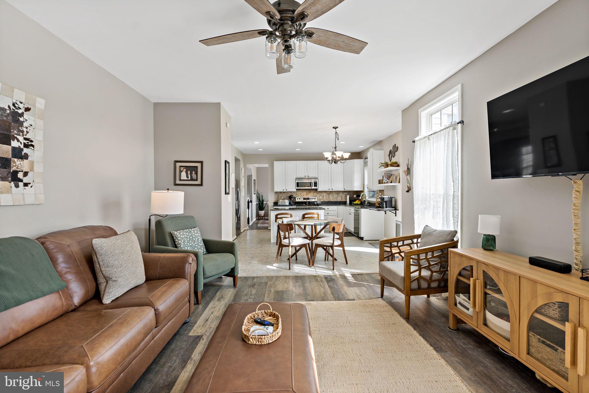 CARRIAGE PARK II - Residential