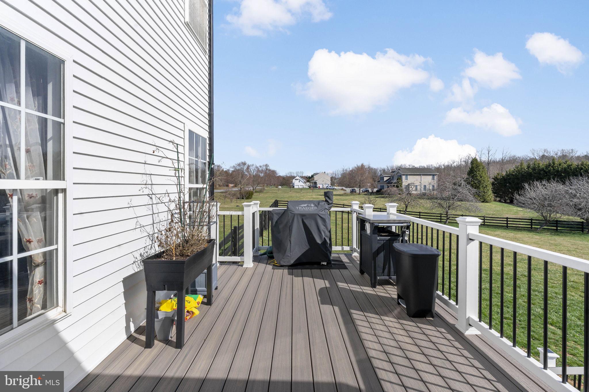 CARRIAGE PARK II - Residential