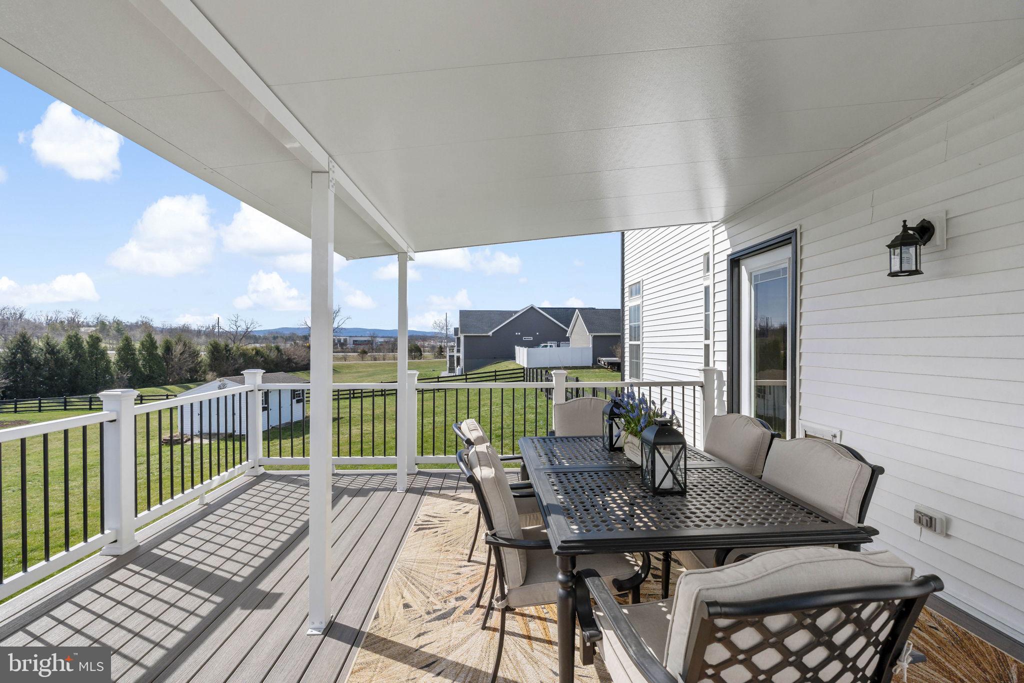 CARRIAGE PARK II - Residential