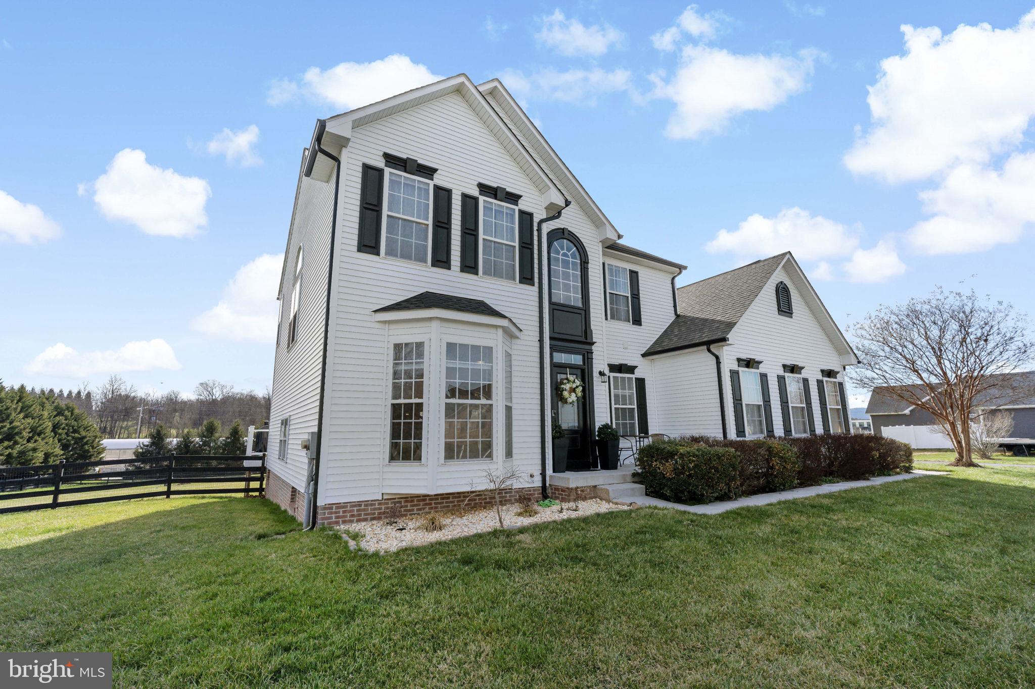 CARRIAGE PARK II - Residential