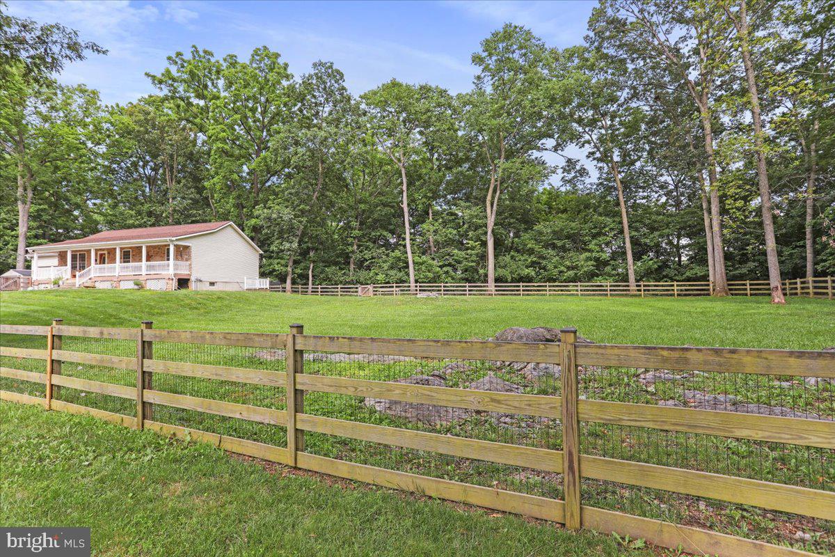 SHADY ACRES - Residential