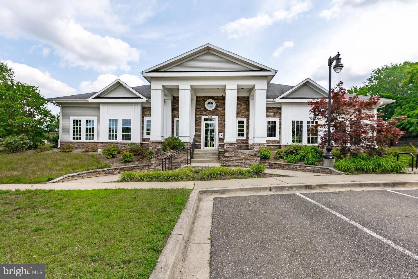 CAPITOL HEIGHTS - Residential