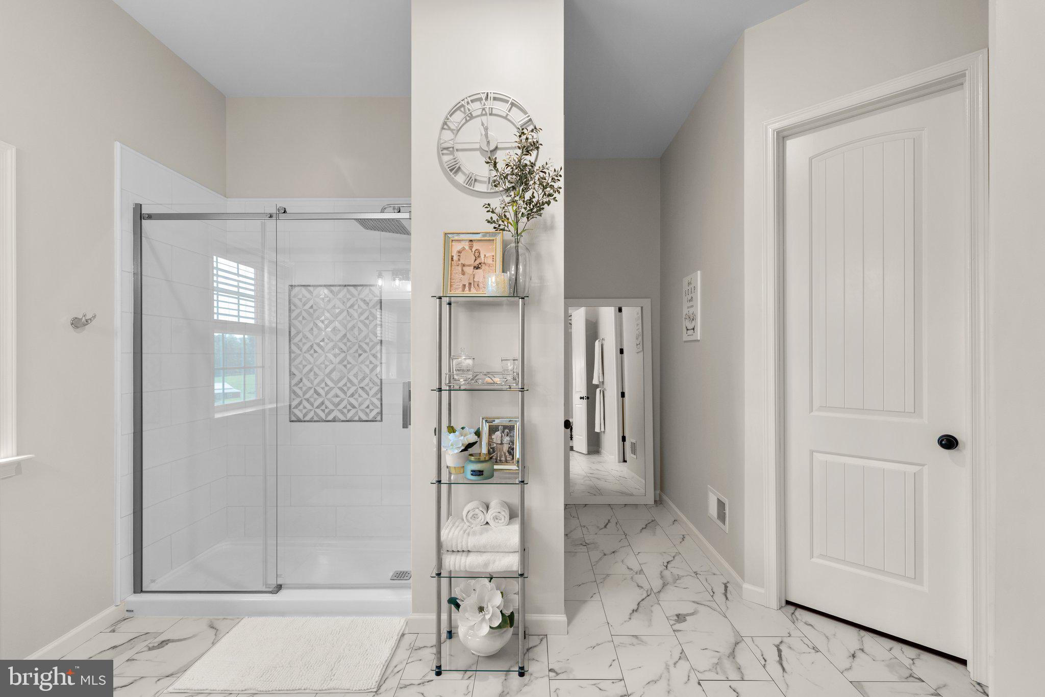 CASTLE FARMS - Residential