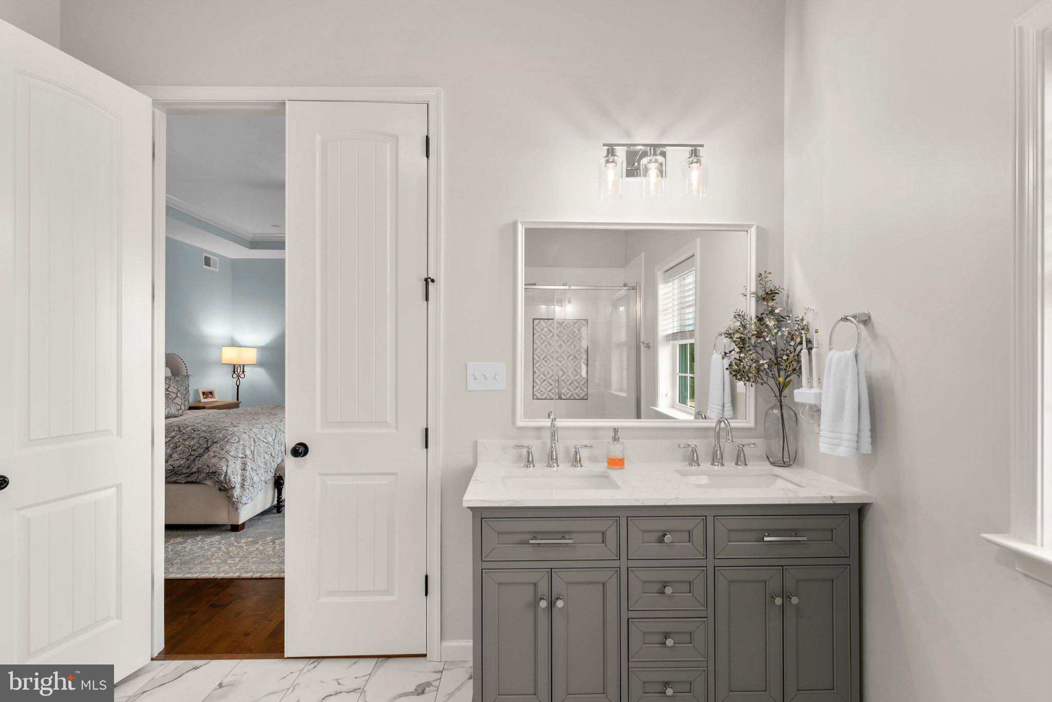 CASTLE FARMS - Residential