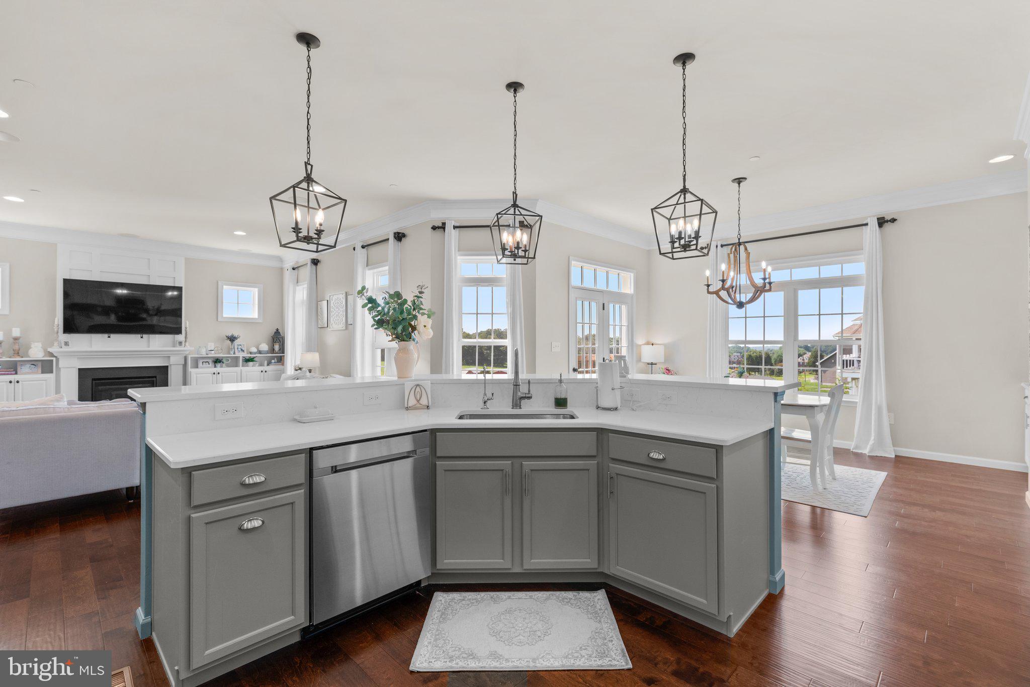 CASTLE FARMS - Residential