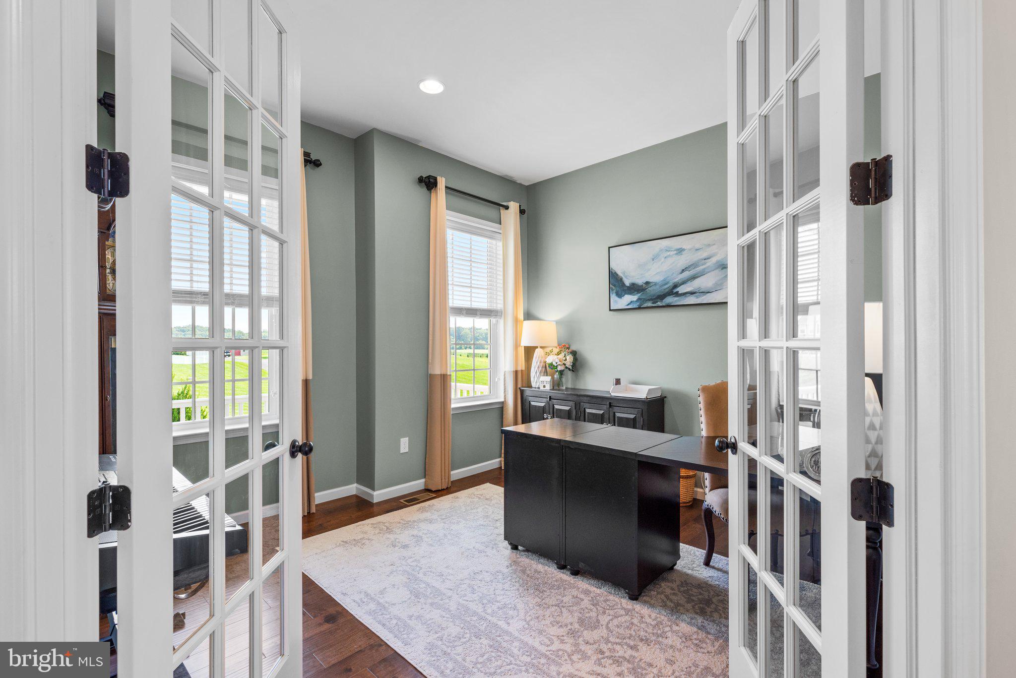 CASTLE FARMS - Residential