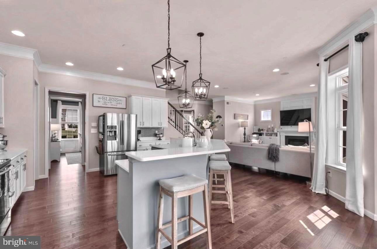 CASTLE FARMS - Residential